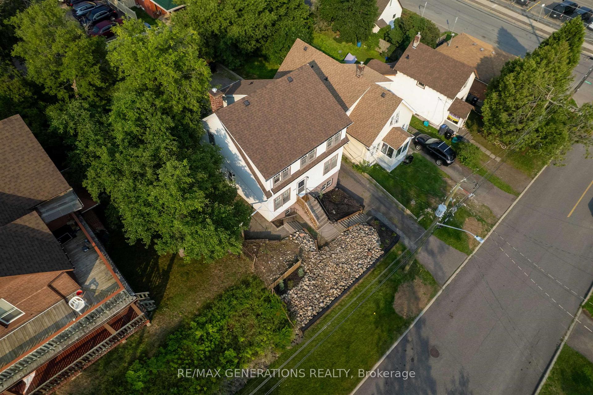 Photo 7 of 334 Pearl Street, Thunder Bay, Court / Cumberland — HOMEH