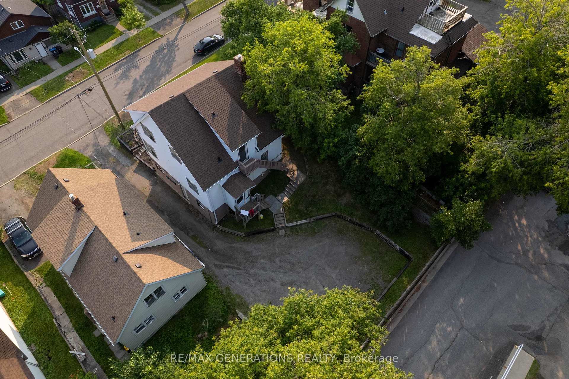 Photo 8 of 334 Pearl Street, Thunder Bay, Court / Cumberland — HOMEH