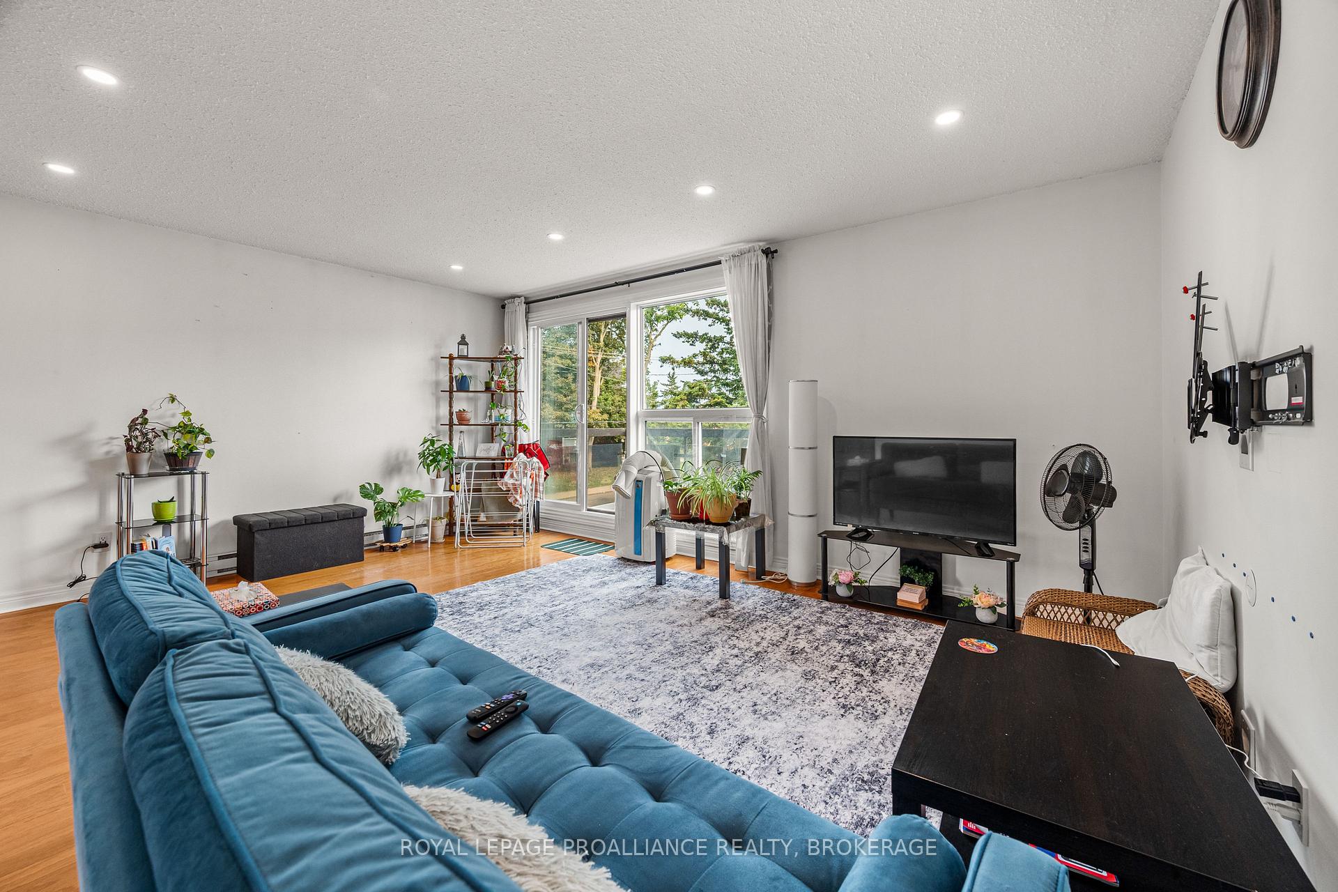 Photo 17 of Unit 201, 315 Regent Street, Kingston, Central City East — HOMEH