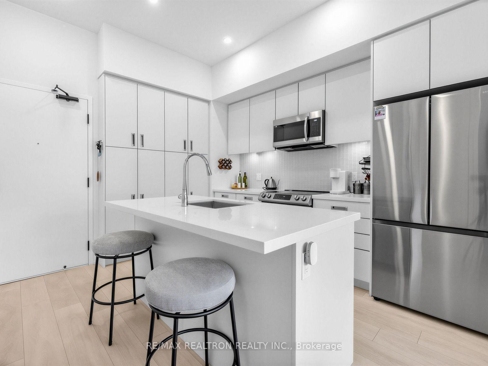 Photo 18 of Unit 101, 415 Sea Ray Avenue, Innisfil, Rural Innisfil — HOMEH