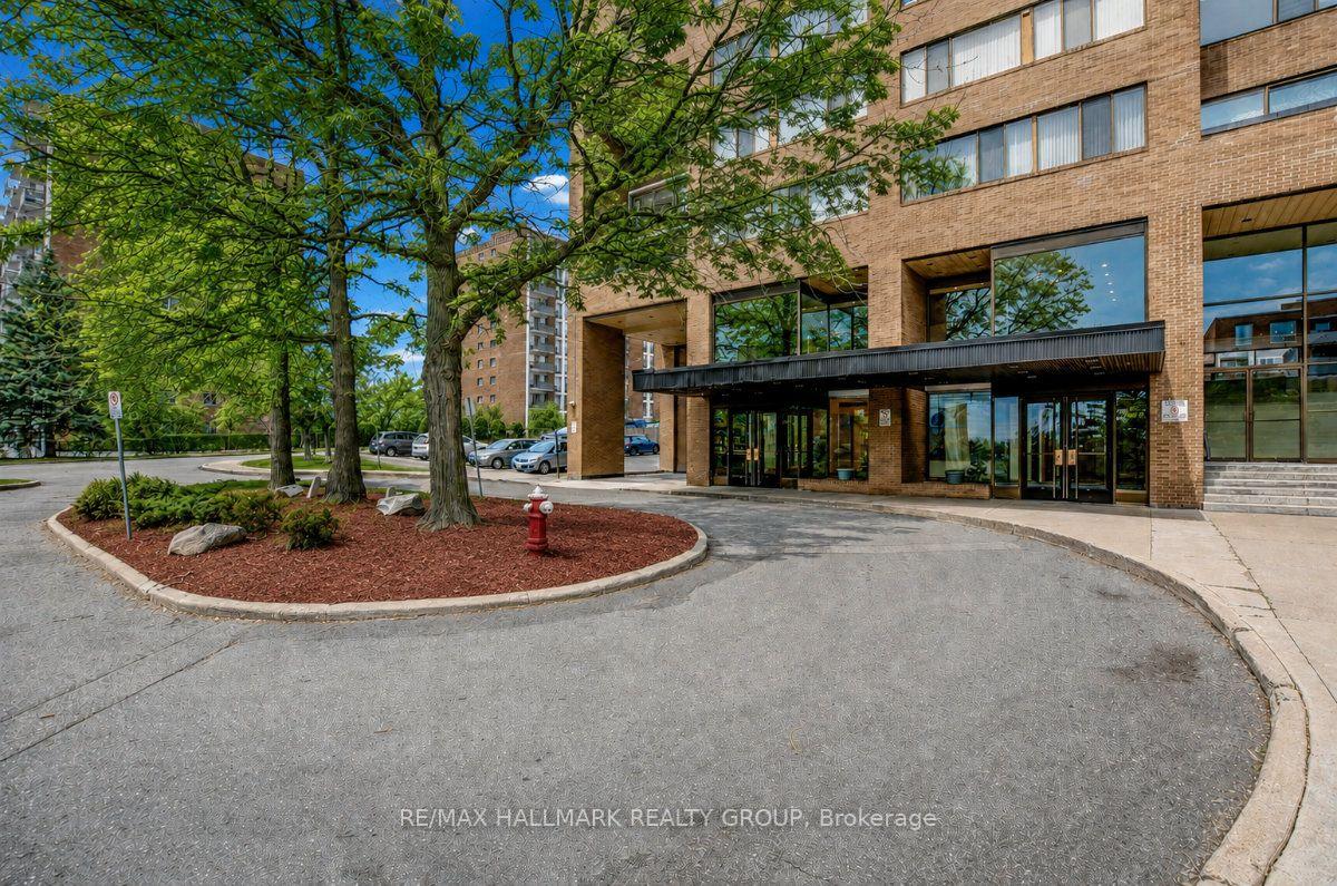 Photo 2 of Unit 2204, 505 St Laurent Boulevard, Ottawa, Viscount Alexander Park — HOMEH
