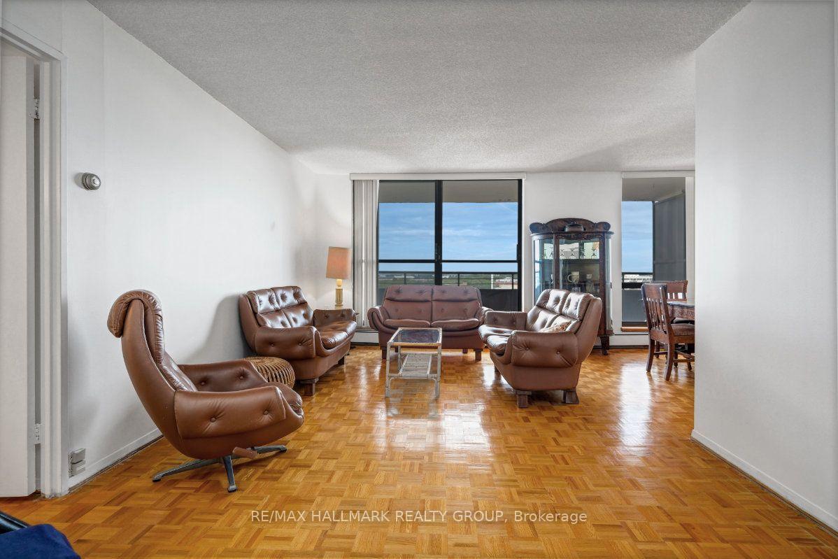 Photo 7 of Unit 2204, 505 St Laurent Boulevard, Ottawa, Viscount Alexander Park — HOMEH