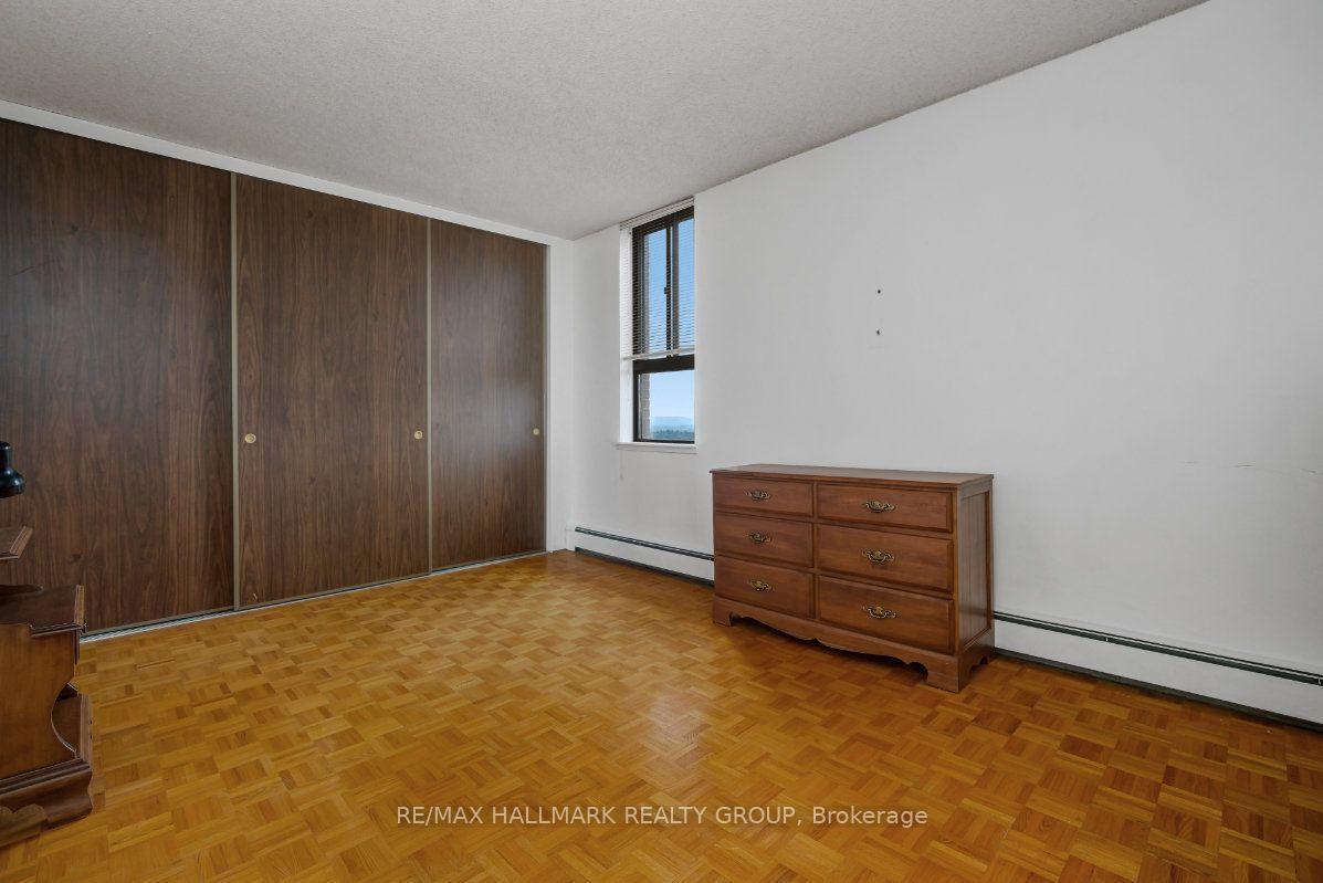Photo 25 of Unit 2204, 505 St Laurent Boulevard, Ottawa, Viscount Alexander Park — HOMEH