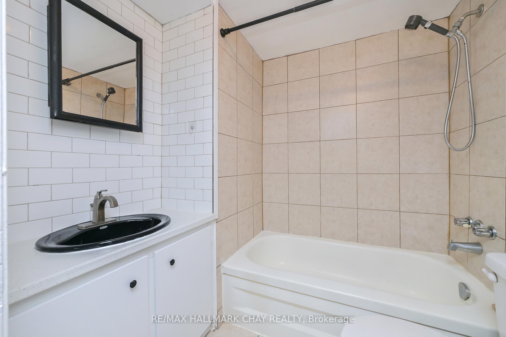 Photo 26 of 186 Beattie Avenue, New Tecumseth, Alliston — HOMEH