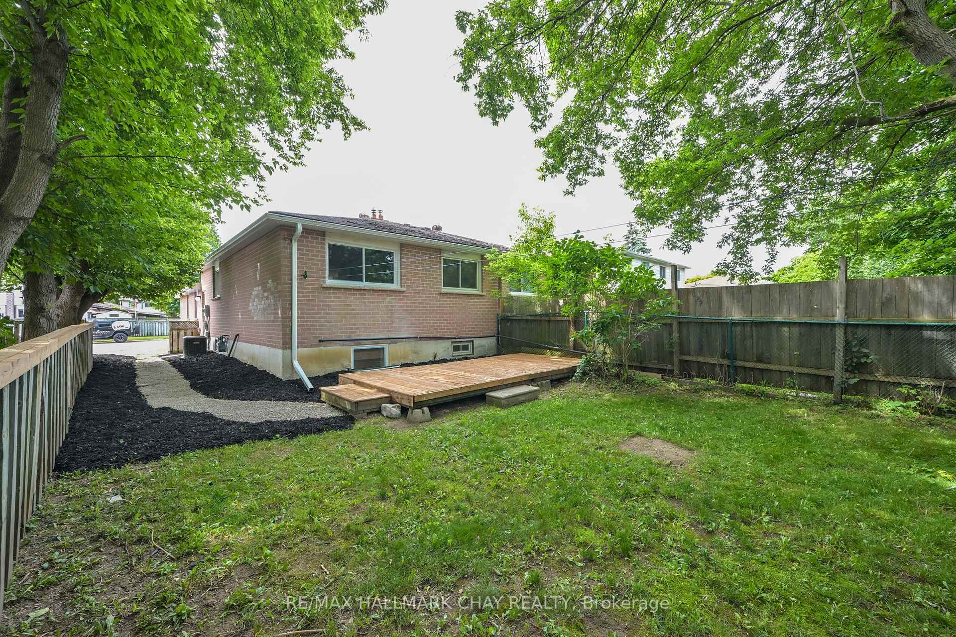 Photo 31 of 186 Beattie Avenue, New Tecumseth, Alliston — HOMEH