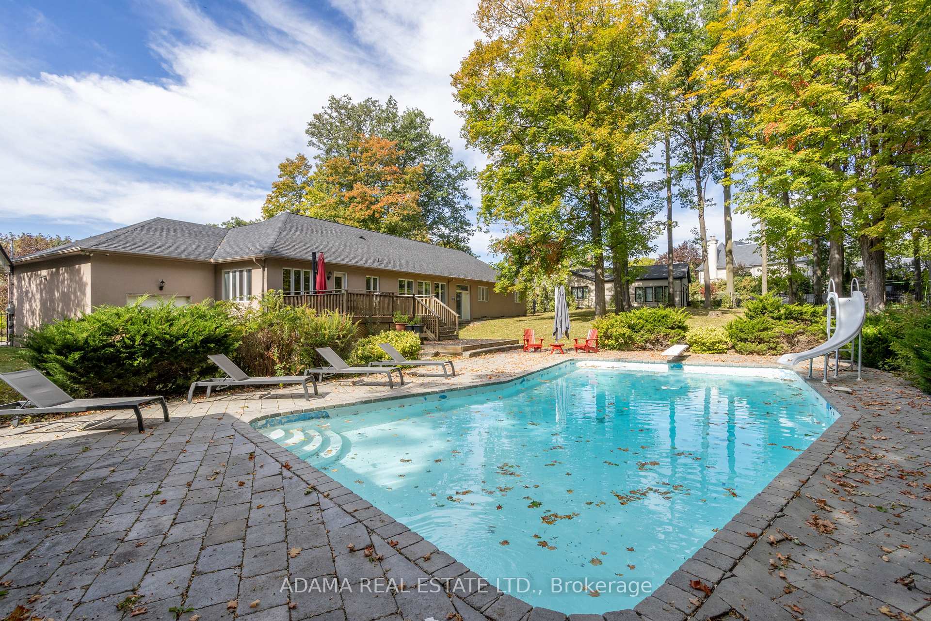Photo 7 of 85 Sylvan Brook Avenue, Vaughan, East Woodbridge — HOMEH
