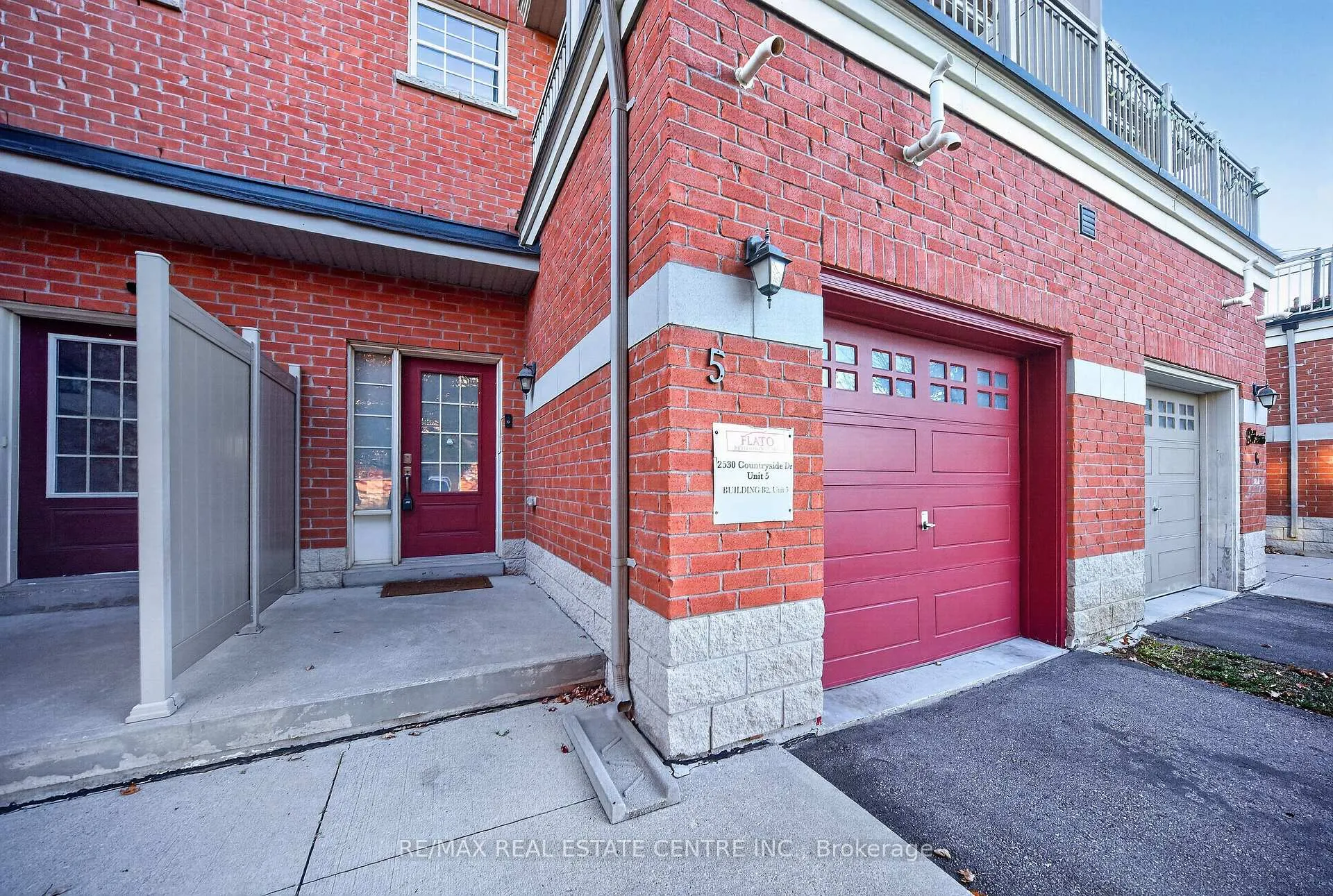 Photo 3 of Unit 5, 2530 Countryside Drive, Brampton, Sandringham-Wellington North — HOMEH