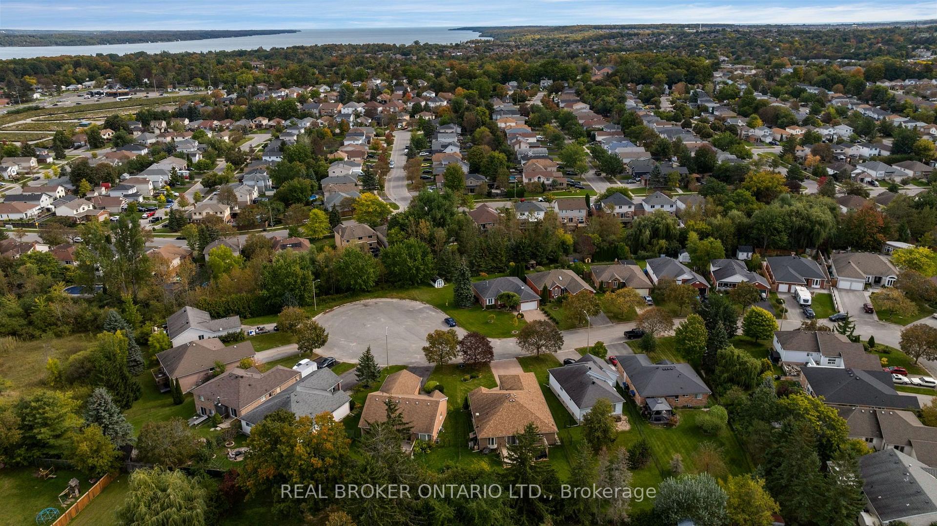 Photo 44 of 36 Webb Street, Barrie, Painswick North — HOMEH