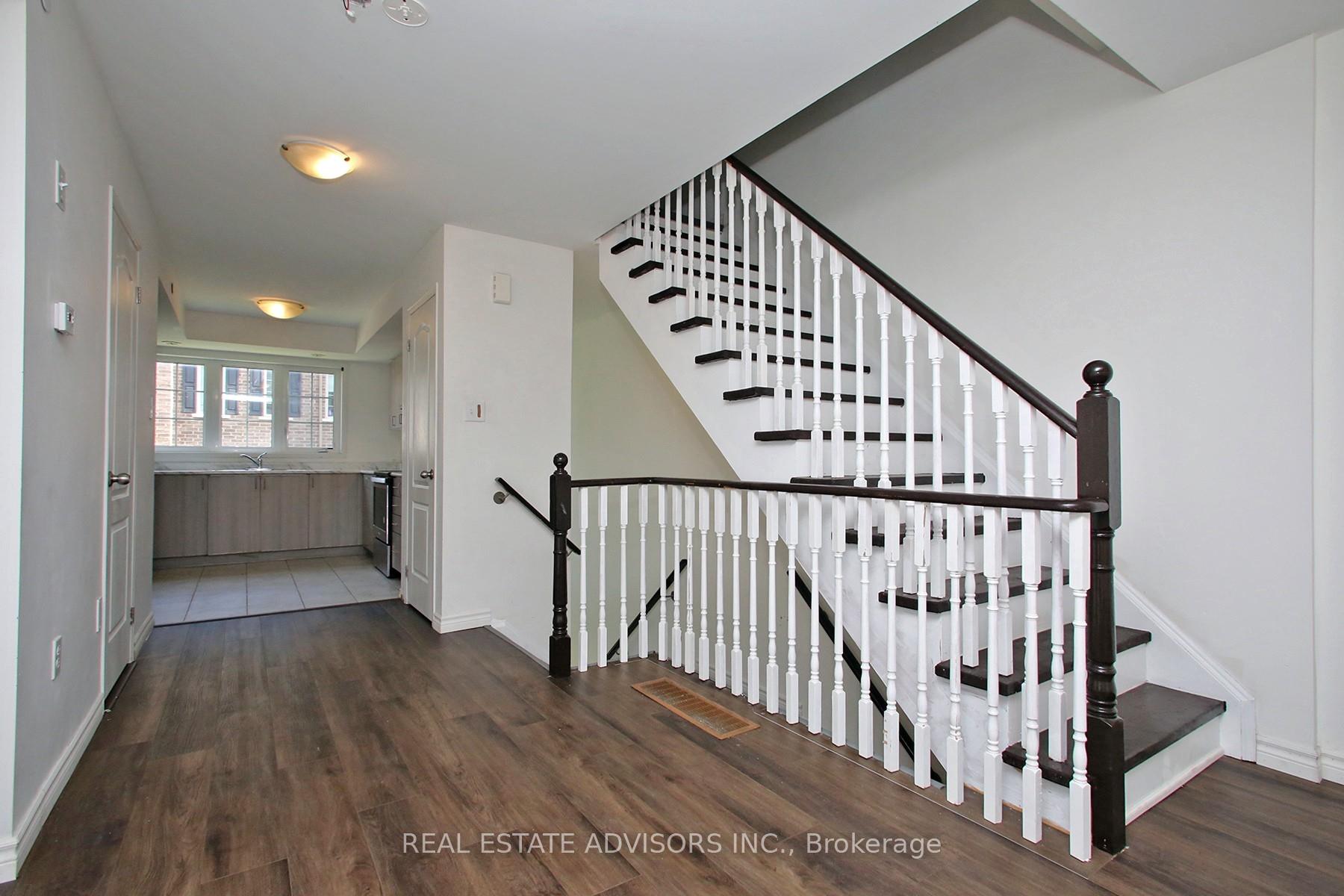 Photo 5 of Unit 169, 2696 Deputy Minister Path, Oshawa, Windfields — HOMEH