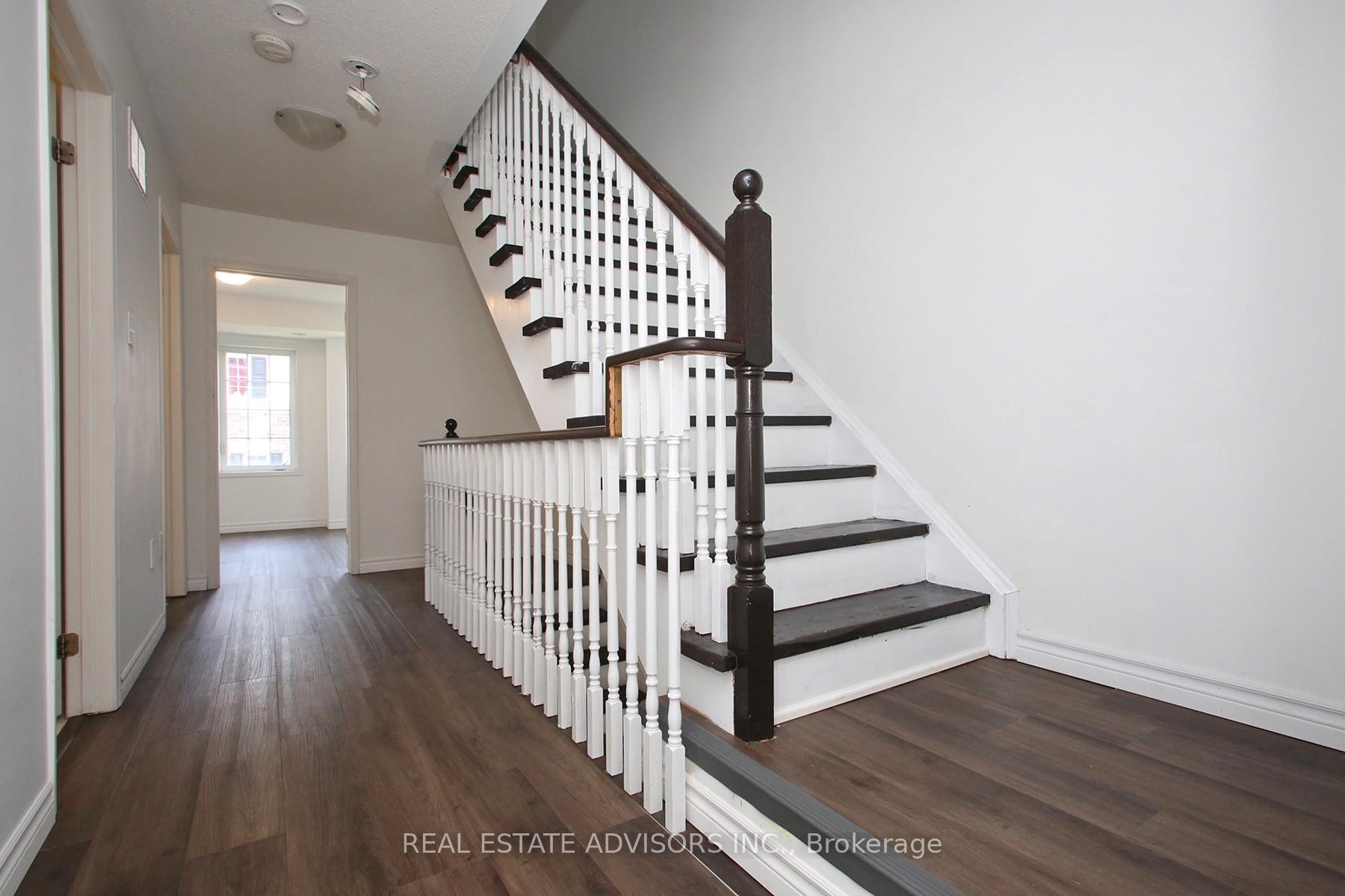 Photo 12 of Unit 169, 2696 Deputy Minister Path, Oshawa, Windfields — HOMEH