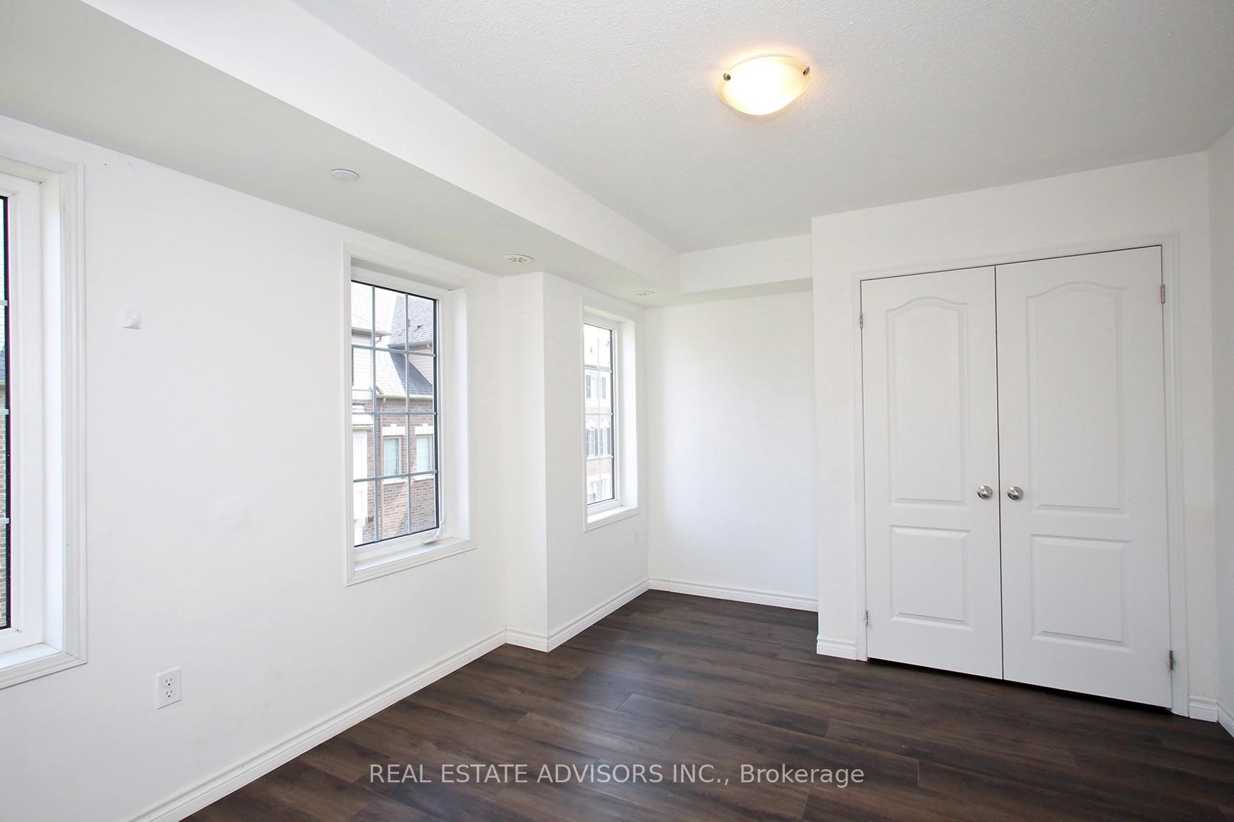 Photo 15 of Unit 169, 2696 Deputy Minister Path, Oshawa, Windfields — HOMEH