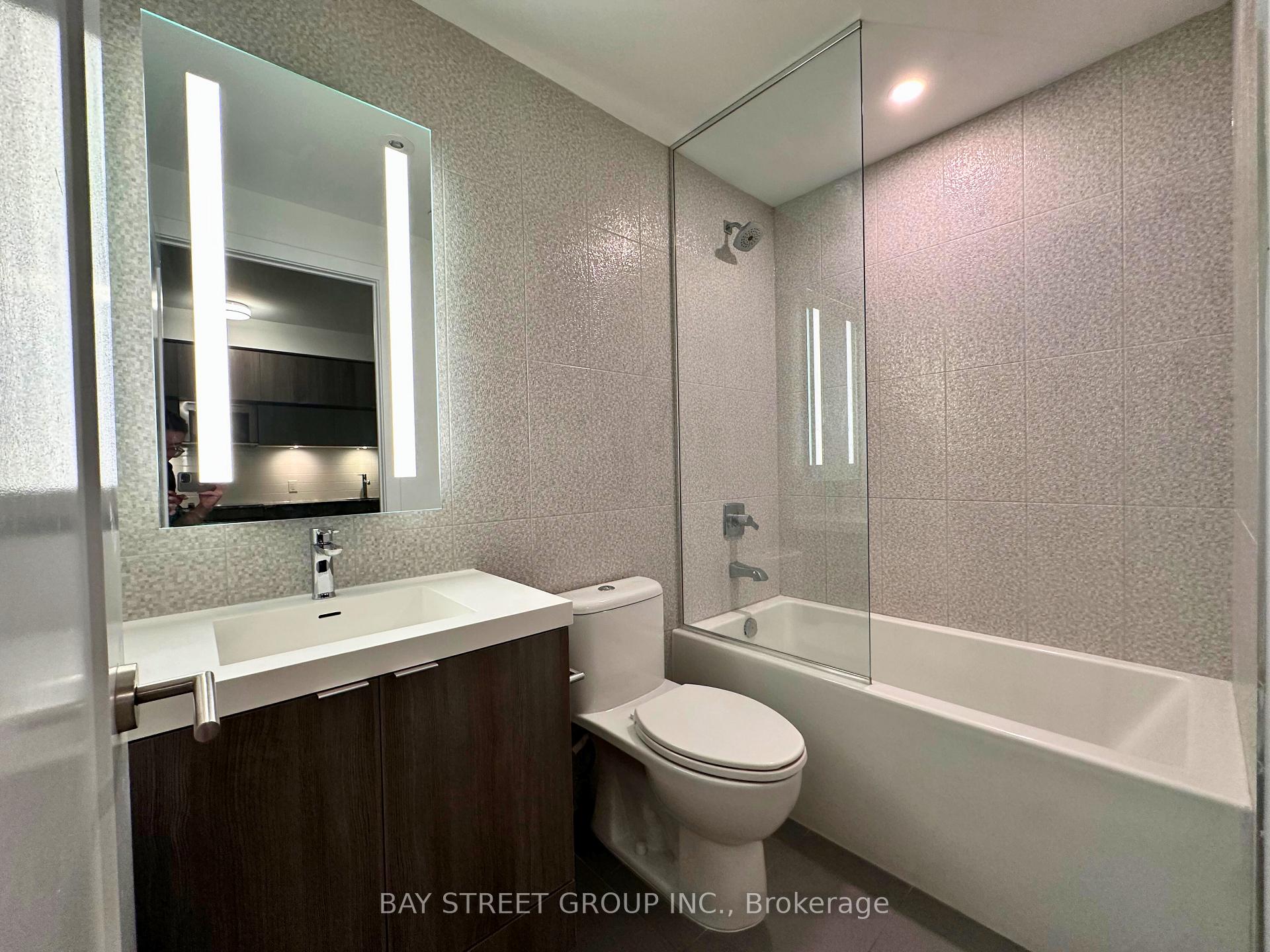 Photo 9 of Unit 2811, 575 Bloor Street E, Toronto, North St. James Town — HOMEH