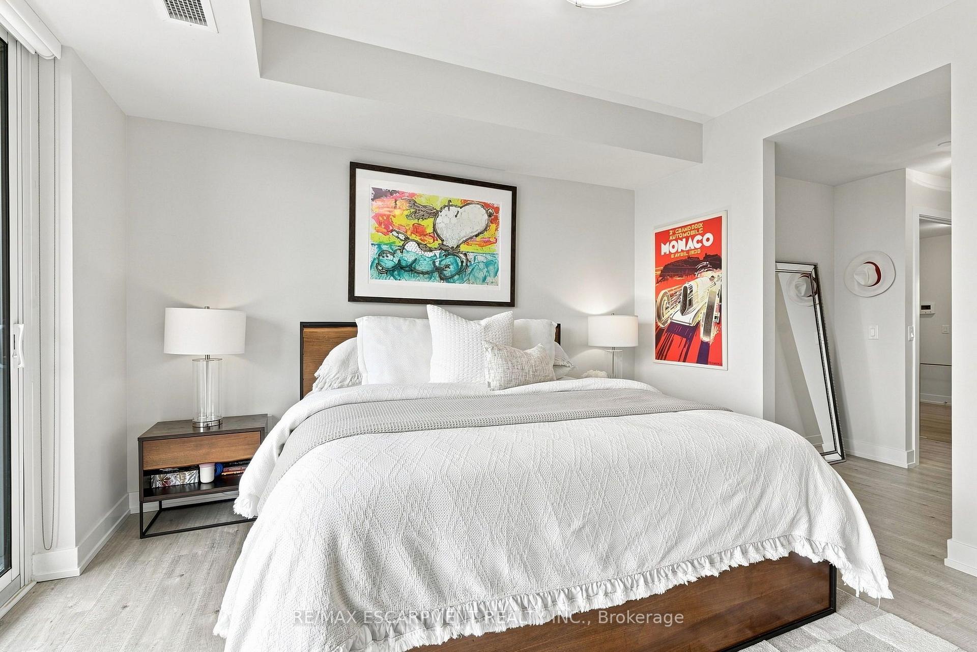 Photo 31 of Unit 902, 8 Ann Street, Mississauga, Port Credit — HOMEH