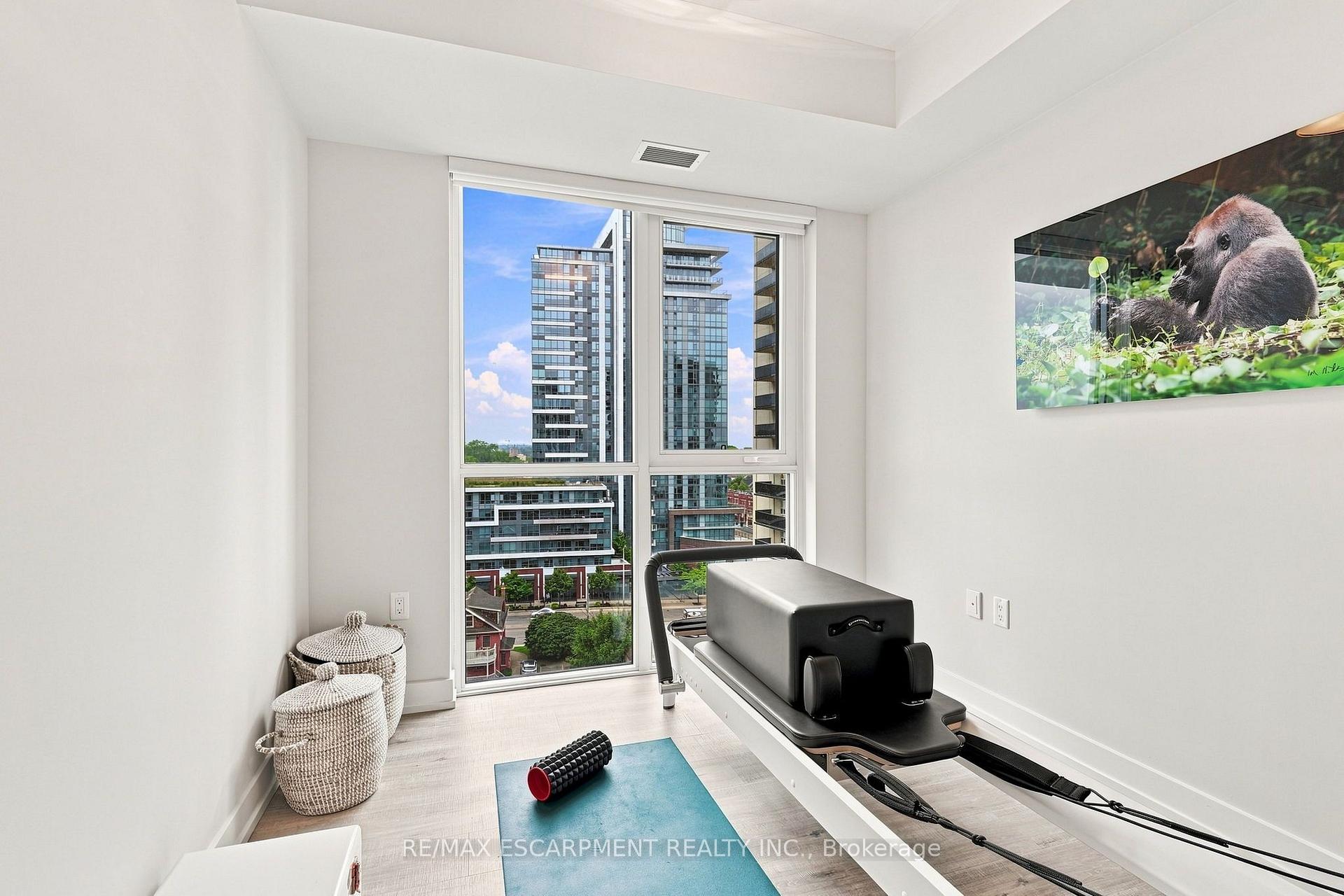 Photo 35 of Unit 902, 8 Ann Street, Mississauga, Port Credit — HOMEH