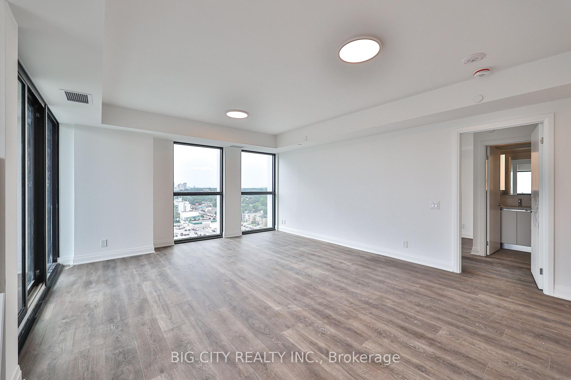 Photo 4 of Unit 1602, 25 Frederick Todd Way, Toronto, Thorncliffe Park — HOMEH