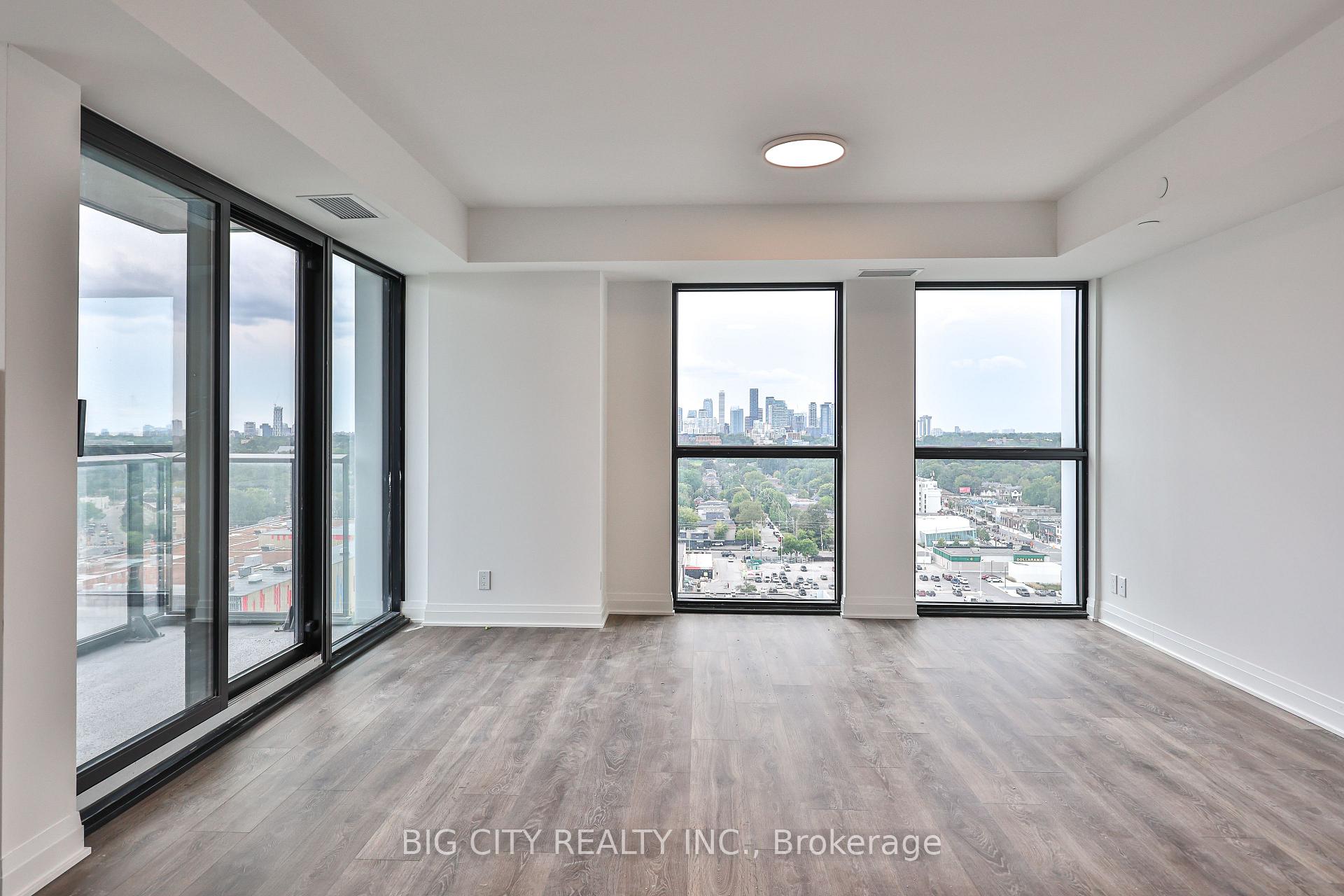 Photo 5 of Unit 1602, 25 Frederick Todd Way, Toronto, Thorncliffe Park — HOMEH