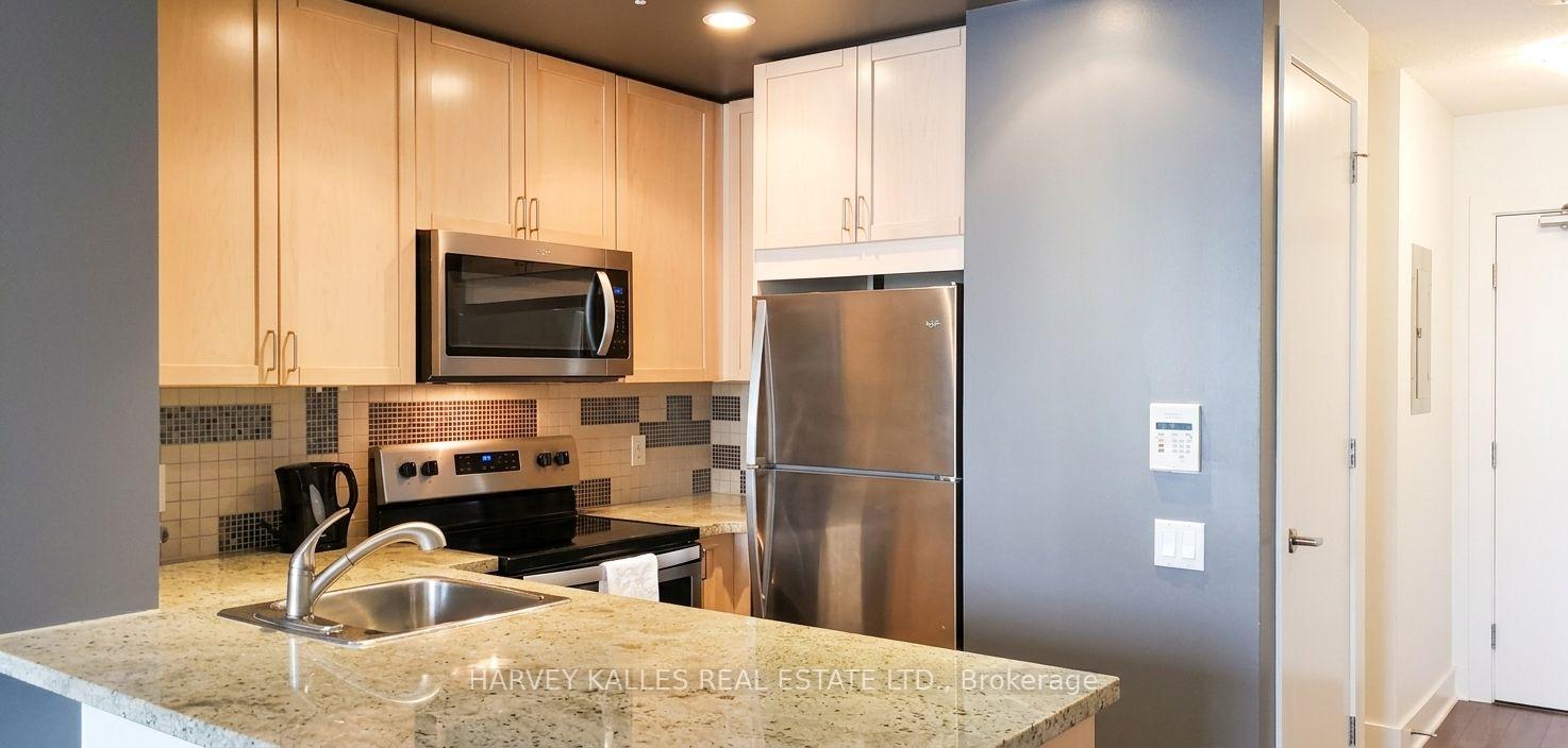 Photo 3 of Unit 1603, 85 Bloor Street E, Toronto, Church-Yonge Corridor — HOMEH