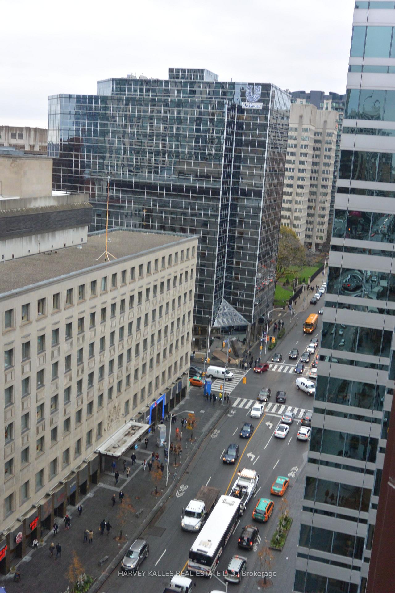 Photo 9 of Unit 1603, 85 Bloor Street E, Toronto, Church-Yonge Corridor — HOMEH