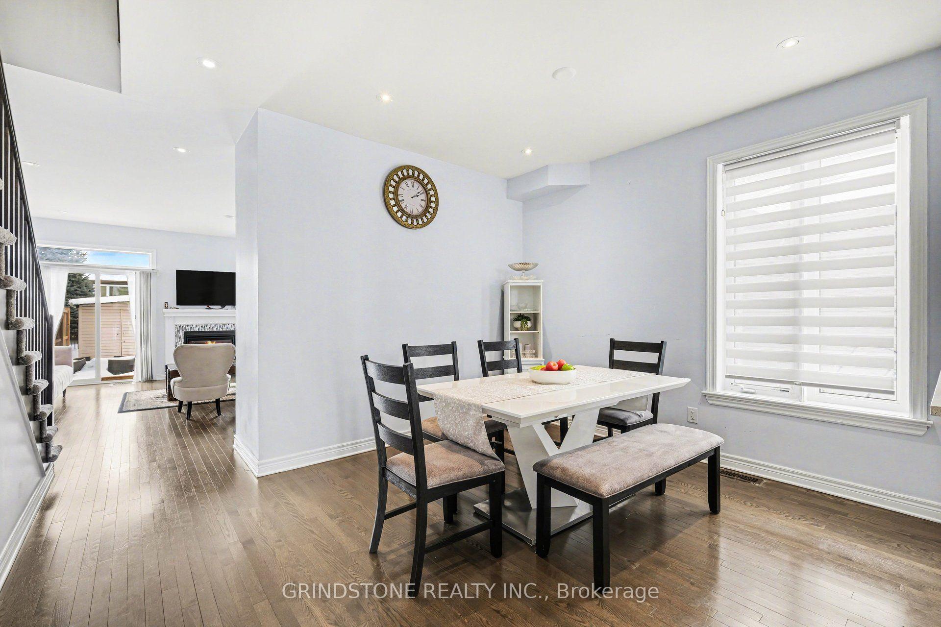Photo 9 of 64 Watershield Ridge, Ottawa, Barrhaven - Longfields — HOMEH