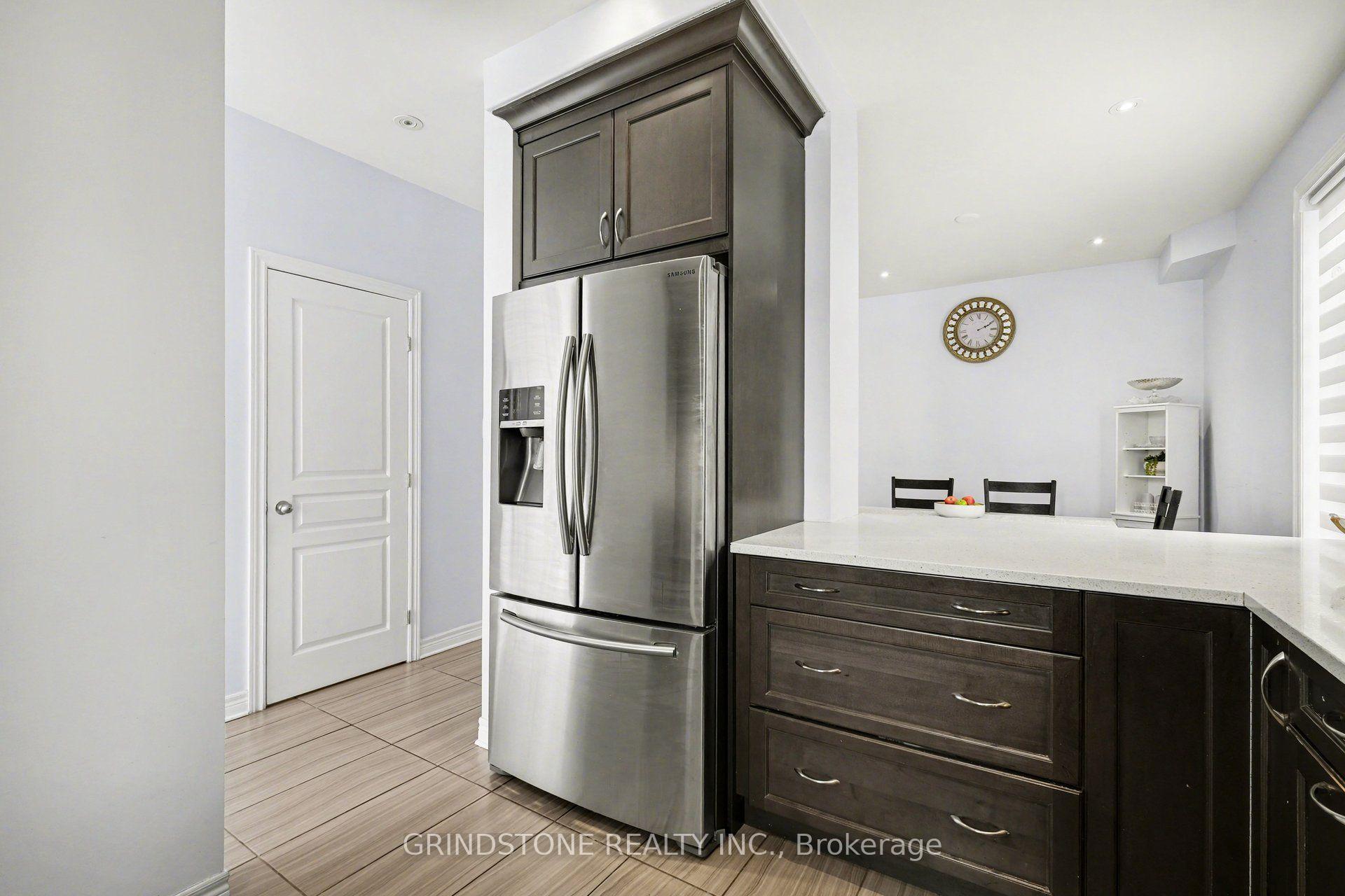 Photo 13 of 64 Watershield Ridge, Ottawa, Barrhaven - Longfields — HOMEH