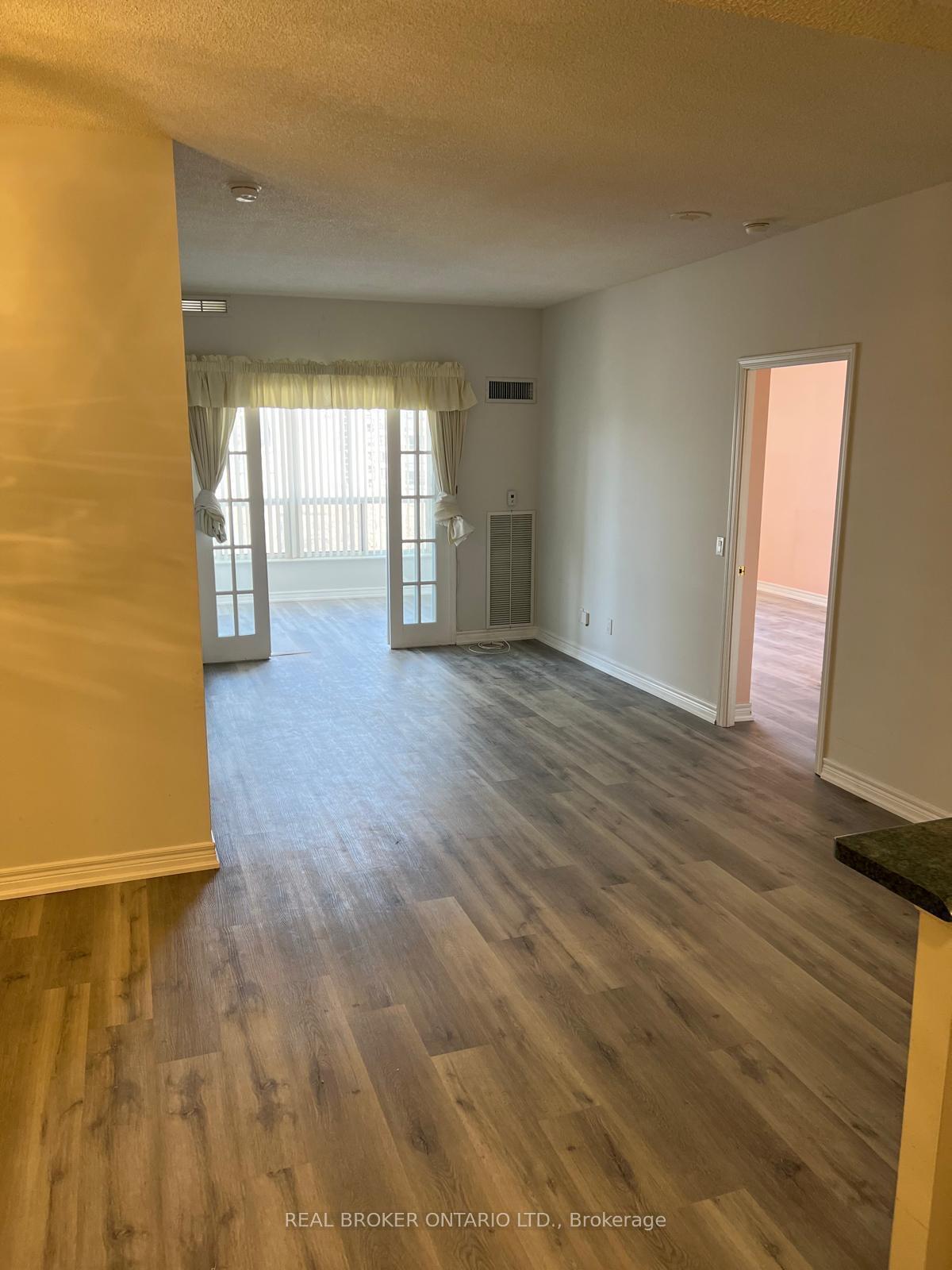 Photo 3 of Unit 1107, 152 St Patrick Street, Toronto, Kensington-Chinatown — HOMEH
