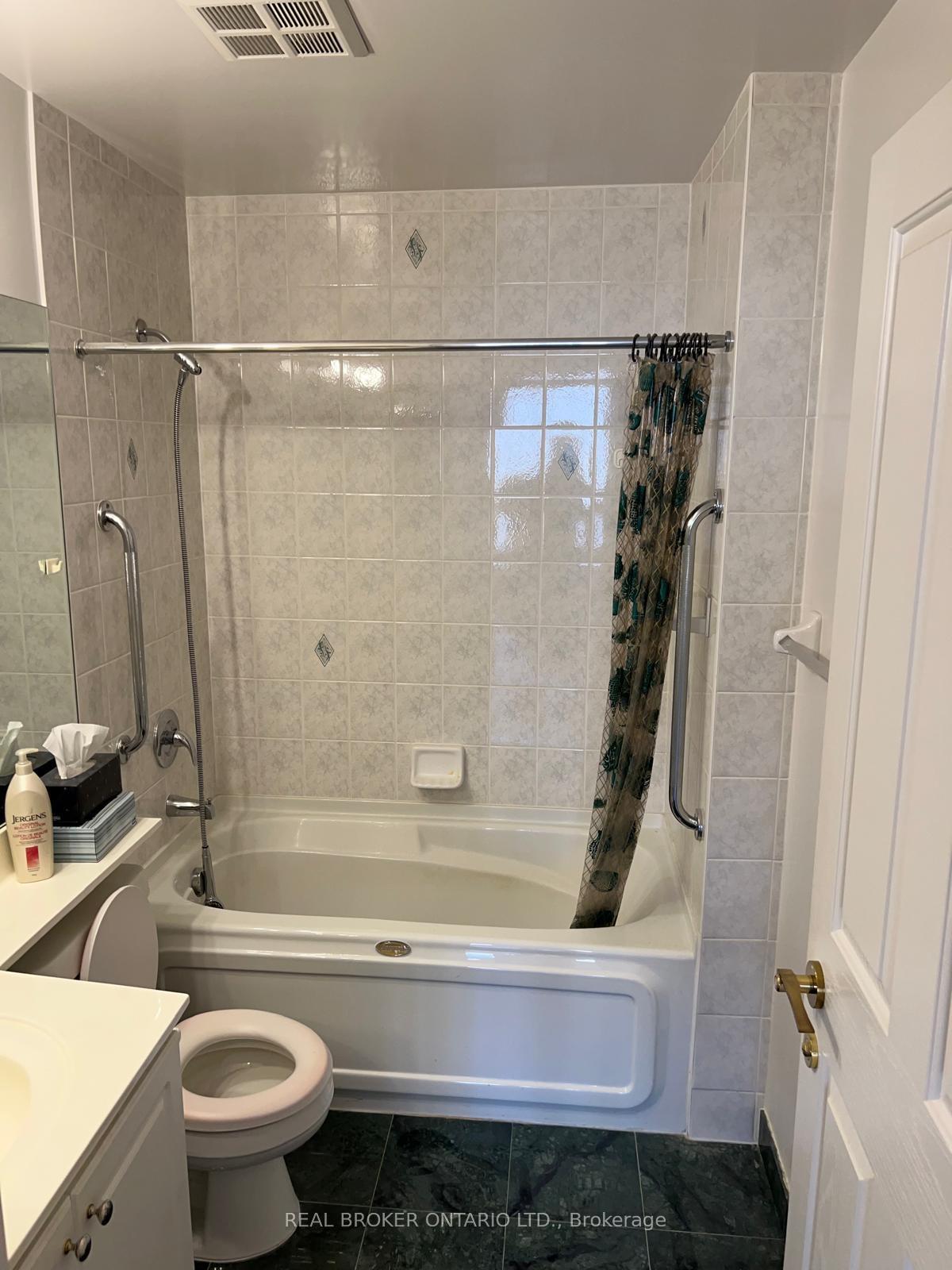 Photo 10 of Unit 1107, 152 St Patrick Street, Toronto, Kensington-Chinatown — HOMEH