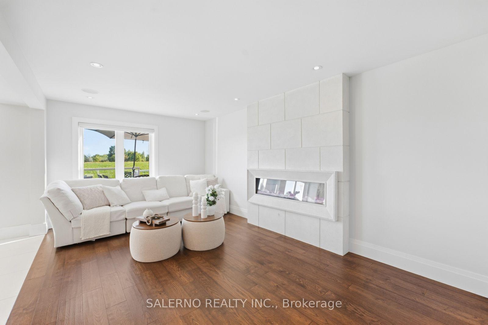 Photo 19 of 192 Veneto Drive, Vaughan, Vaughan Grove — HOMEH