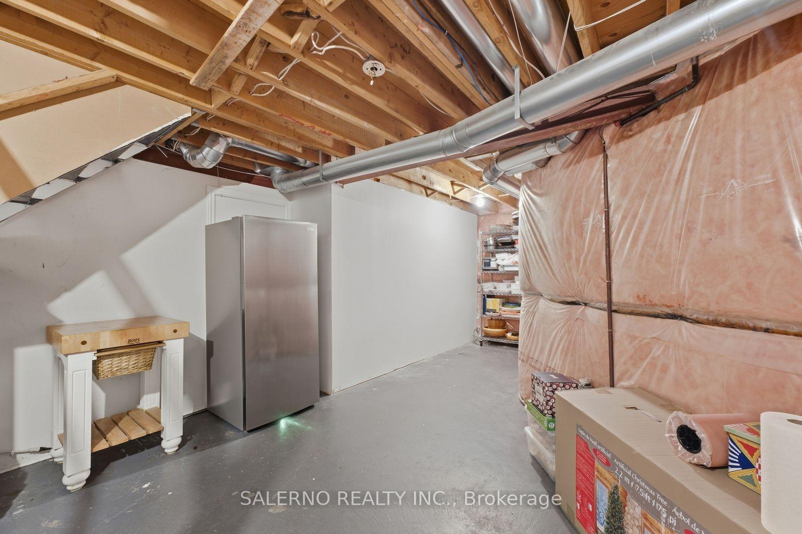 Photo 33 of 192 Veneto Drive, Vaughan, Vaughan Grove — HOMEH