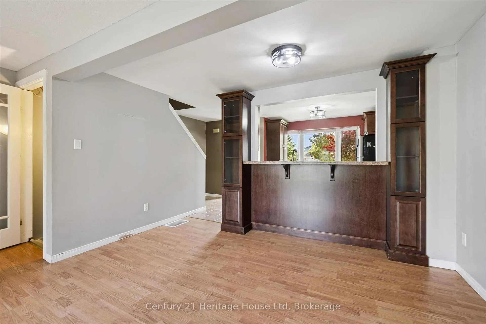 Photo 13 of 279 Strathallan Street, Centre Wellington, Fergus — HOMEH