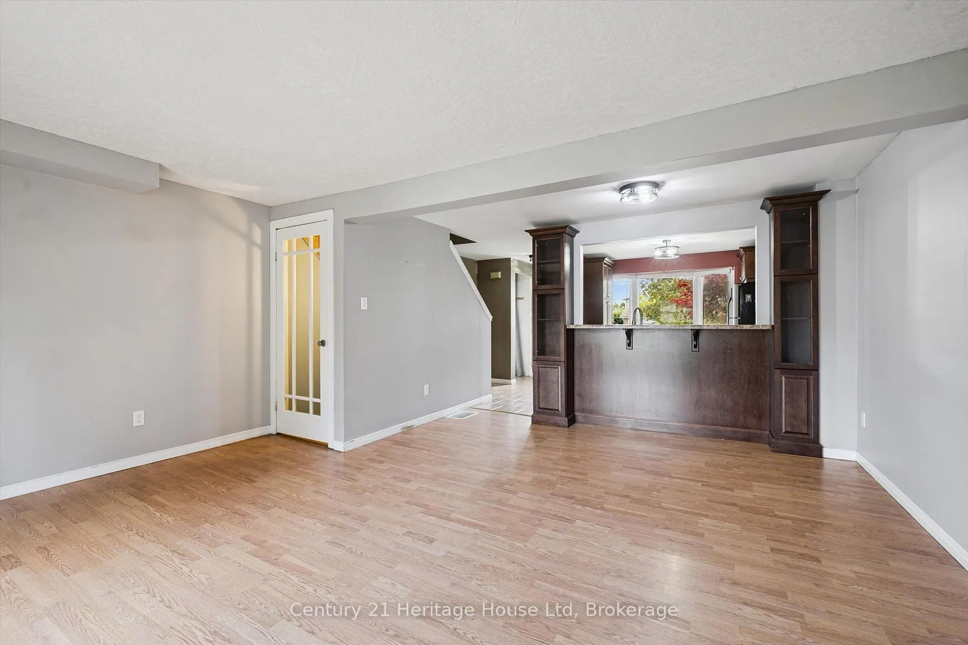 Photo 14 of 279 Strathallan Street, Centre Wellington, Fergus — HOMEH