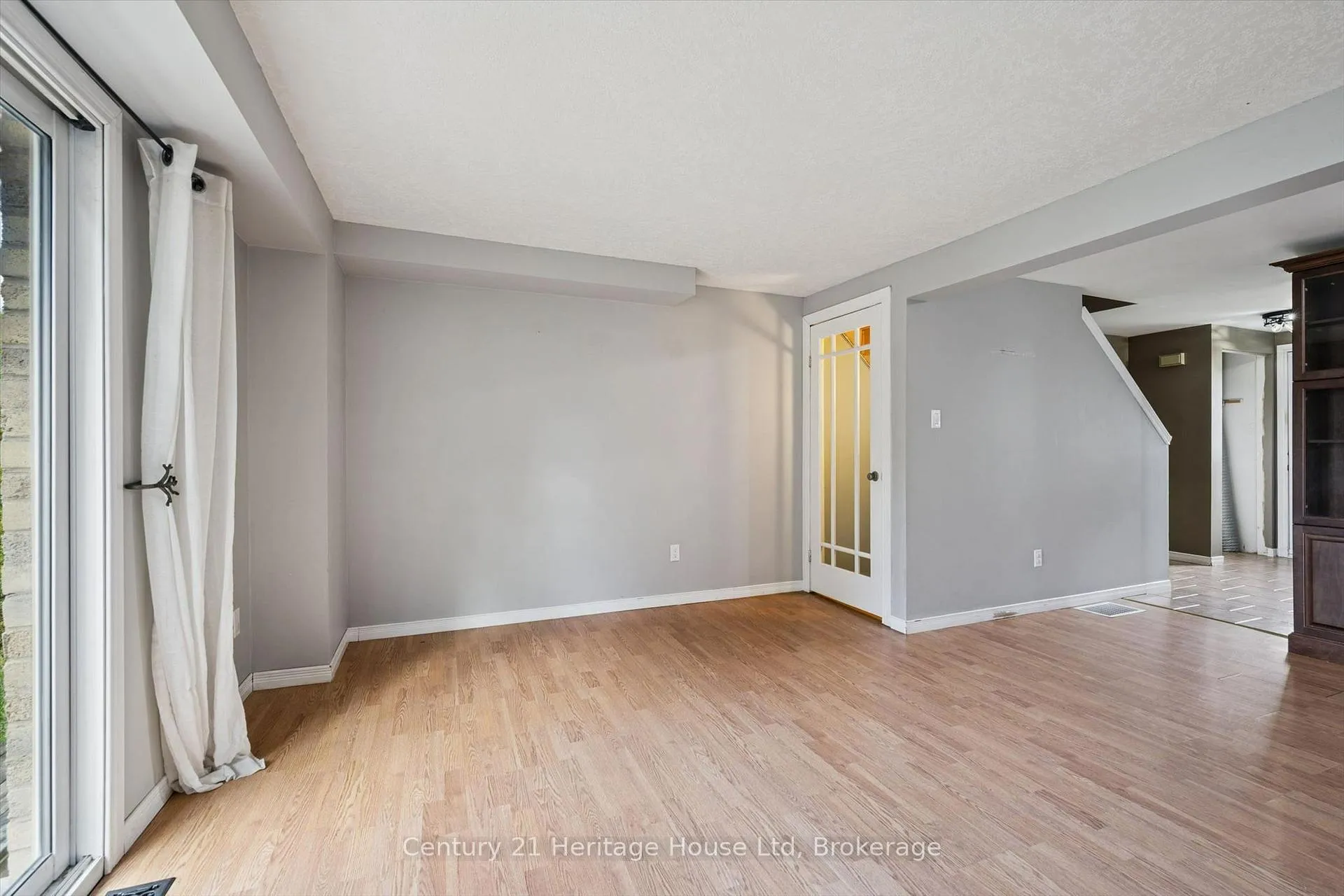 Photo 17 of 279 Strathallan Street, Centre Wellington, Fergus — HOMEH
