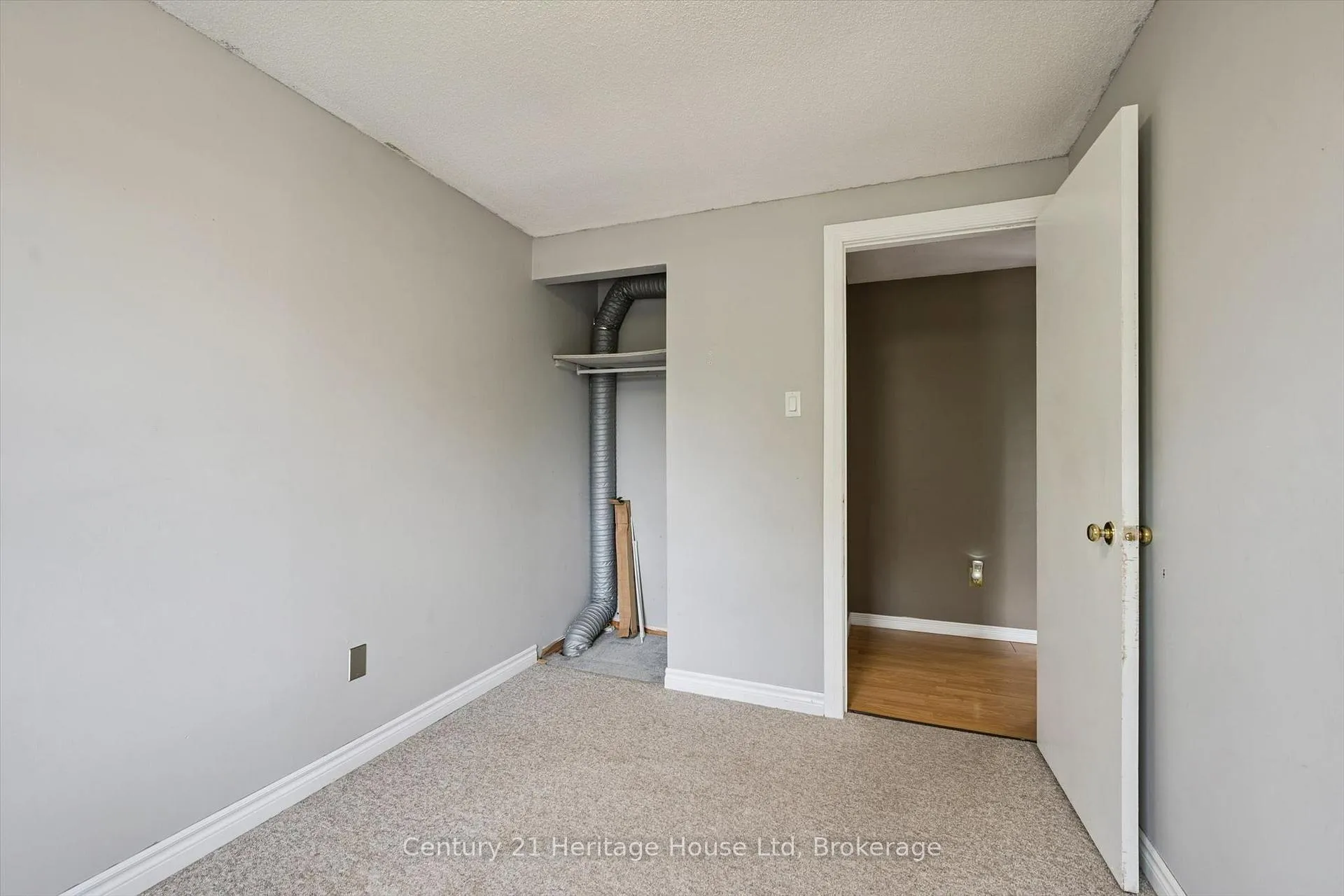 Photo 24 of 279 Strathallan Street, Centre Wellington, Fergus — HOMEH