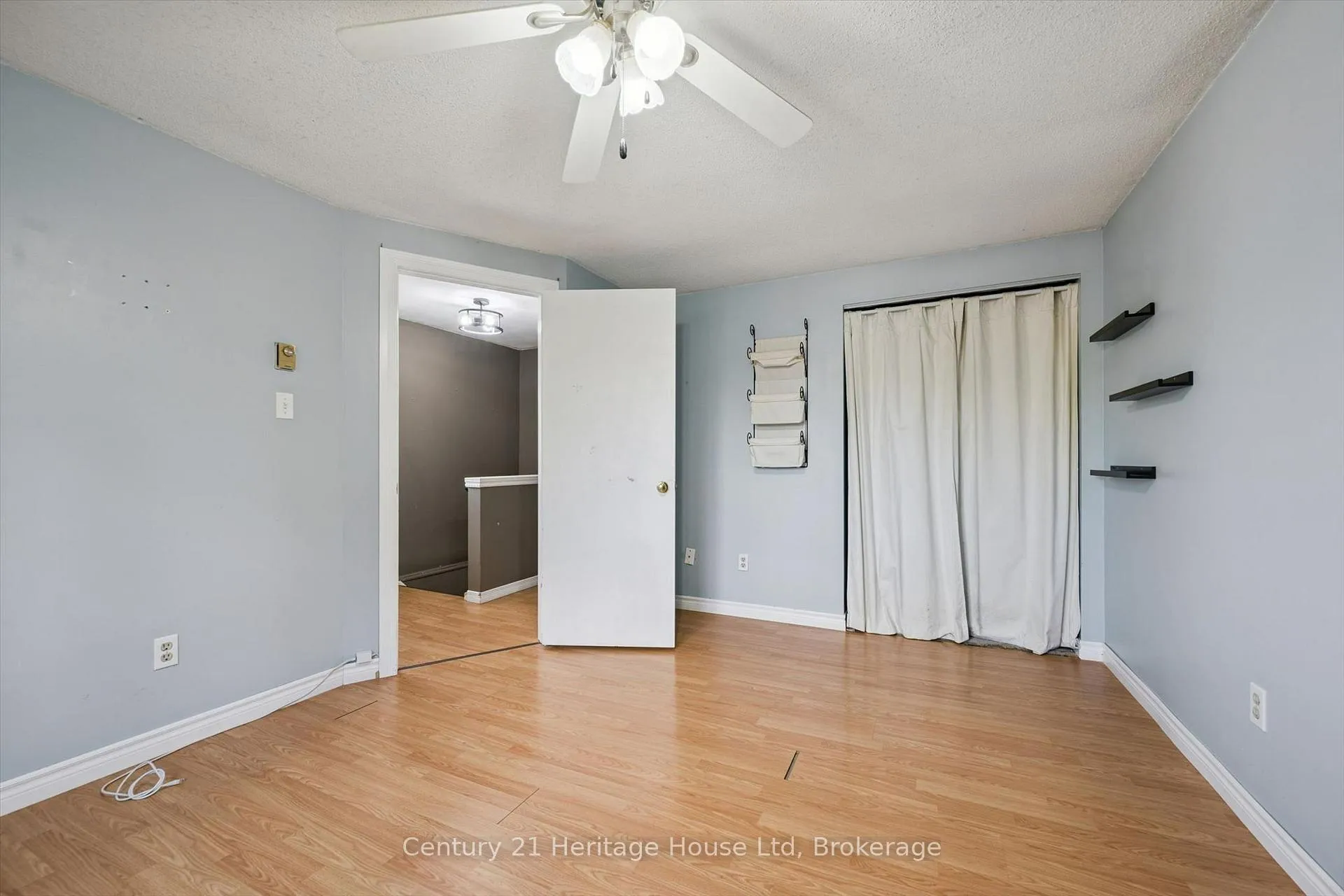 Photo 28 of 279 Strathallan Street, Centre Wellington, Fergus — HOMEH
