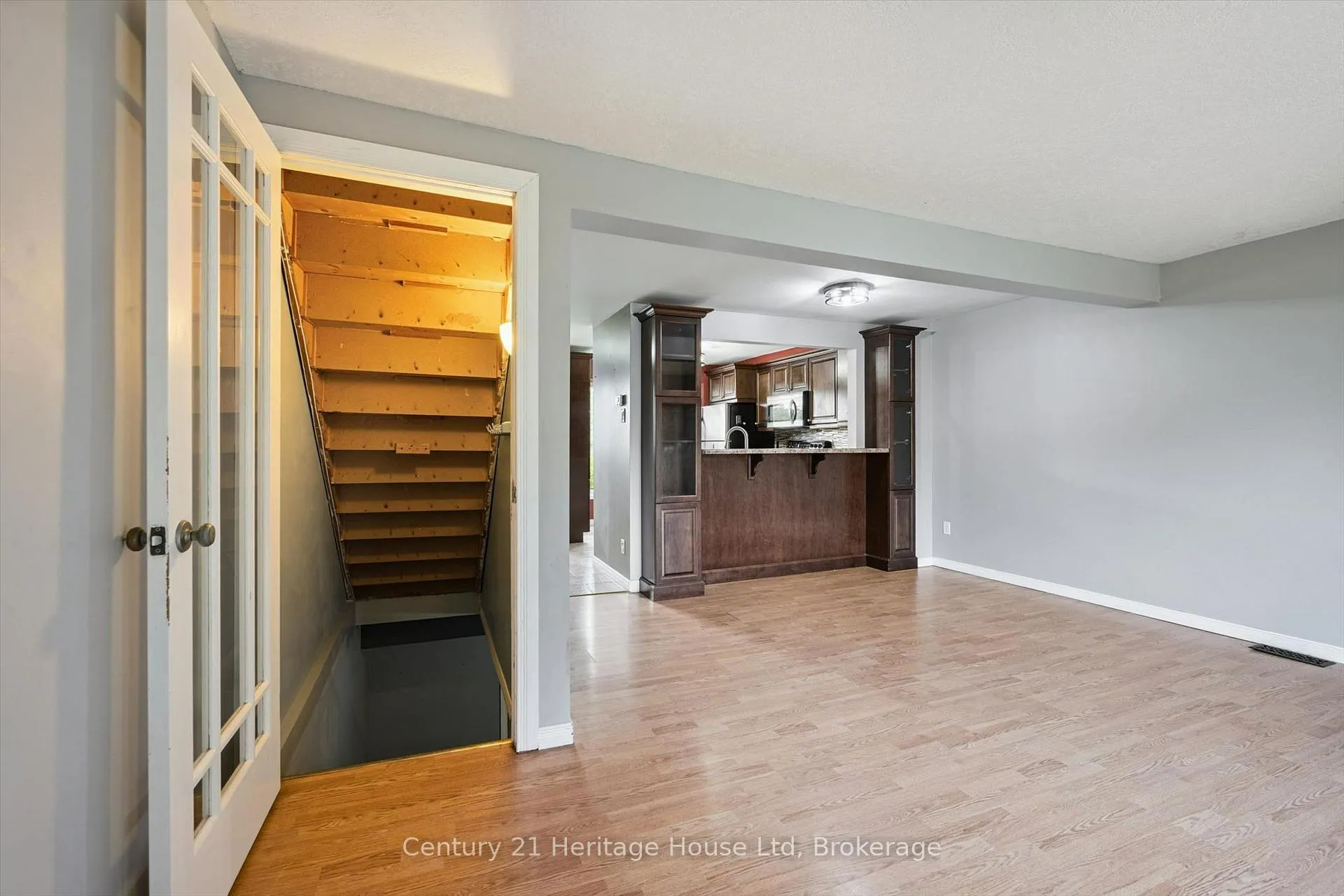 Photo 29 of 279 Strathallan Street, Centre Wellington, Fergus — HOMEH