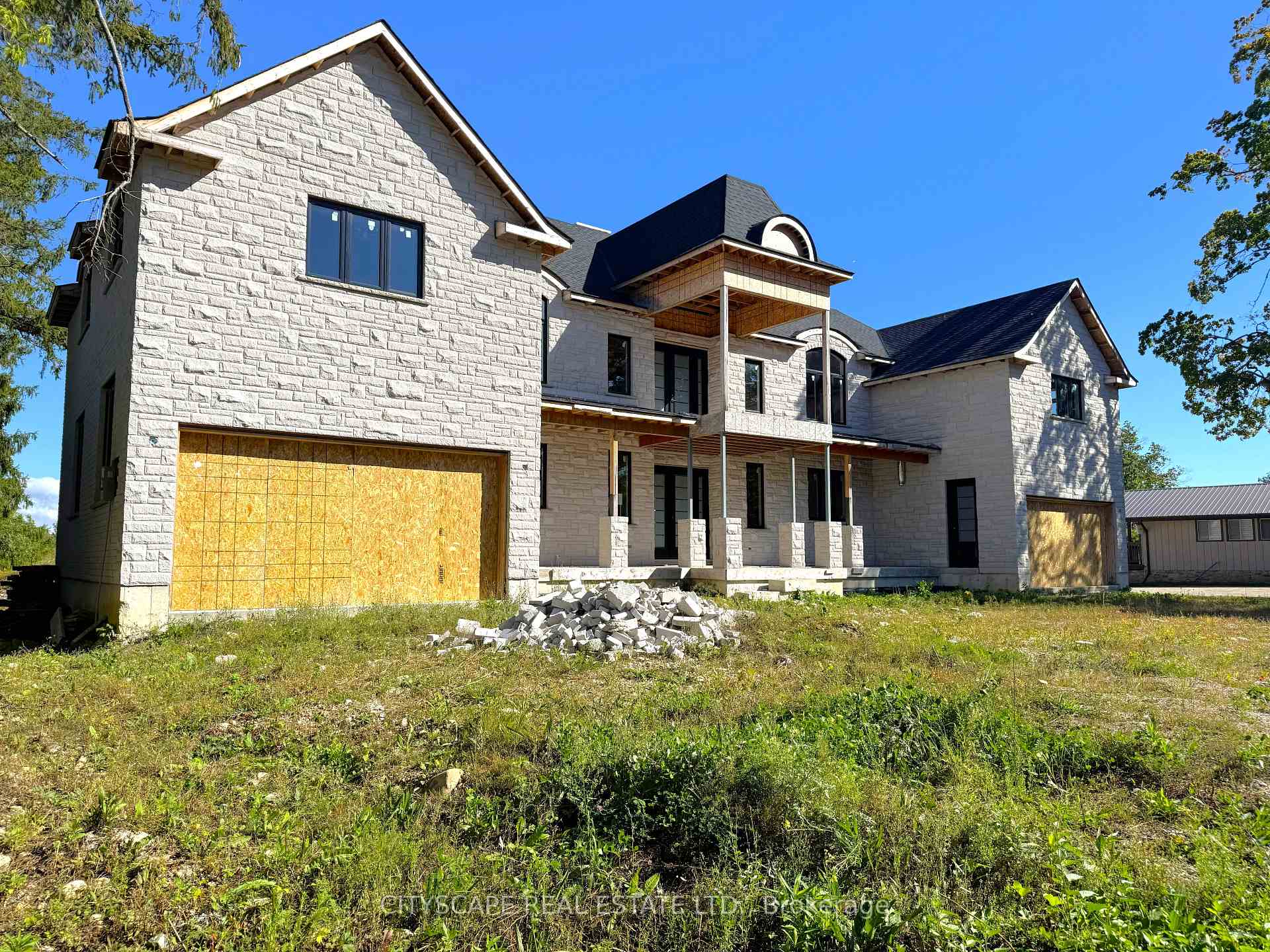 Photo 6 of 22 Old Brock Road, Puslinch, Aberfoyle — HOMEH