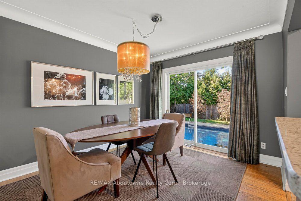 Photo 9 of 418 Fairlawn Crescent, Burlington, Shoreacres — HOMEH