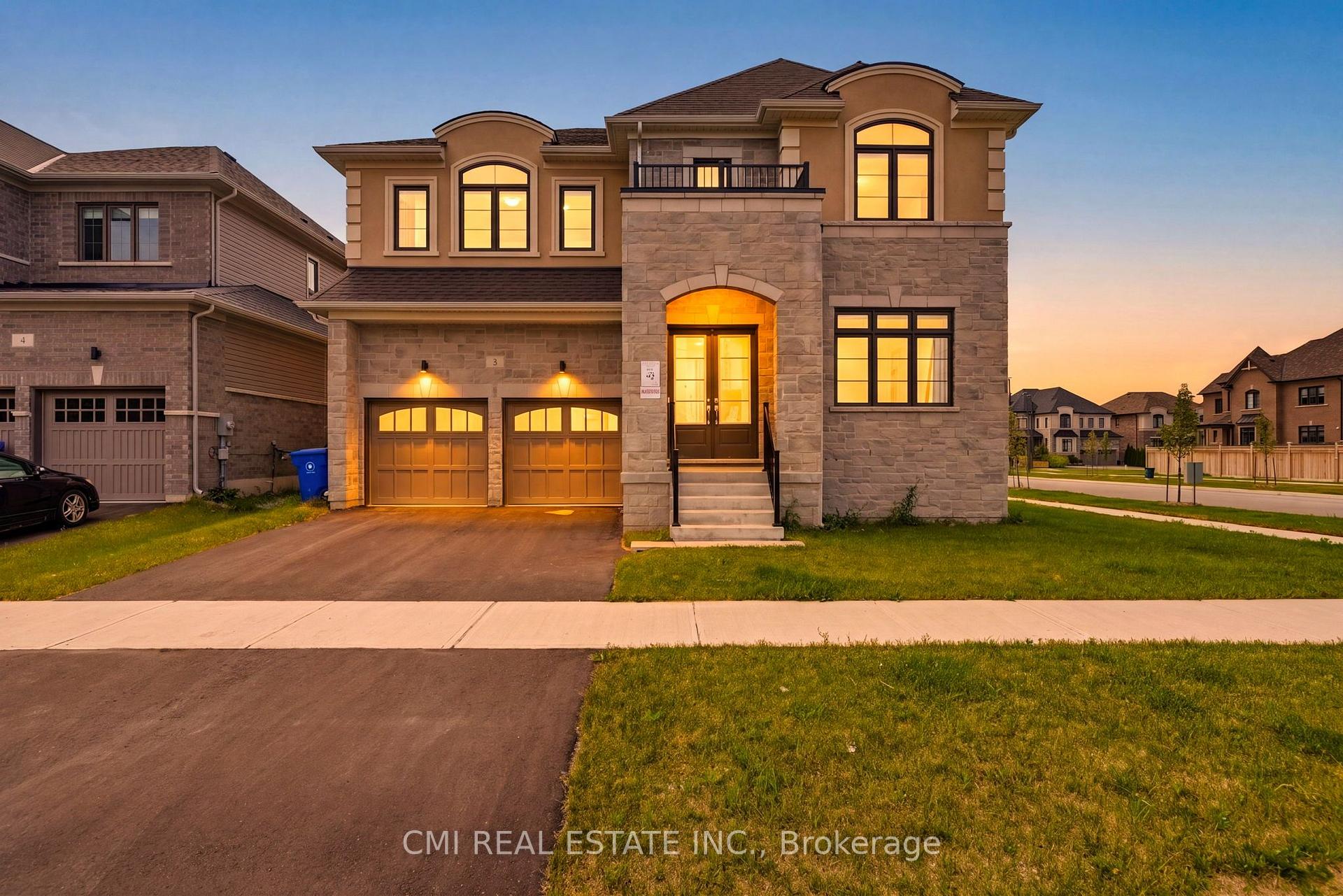 Photo of 2 George Ellis Drive