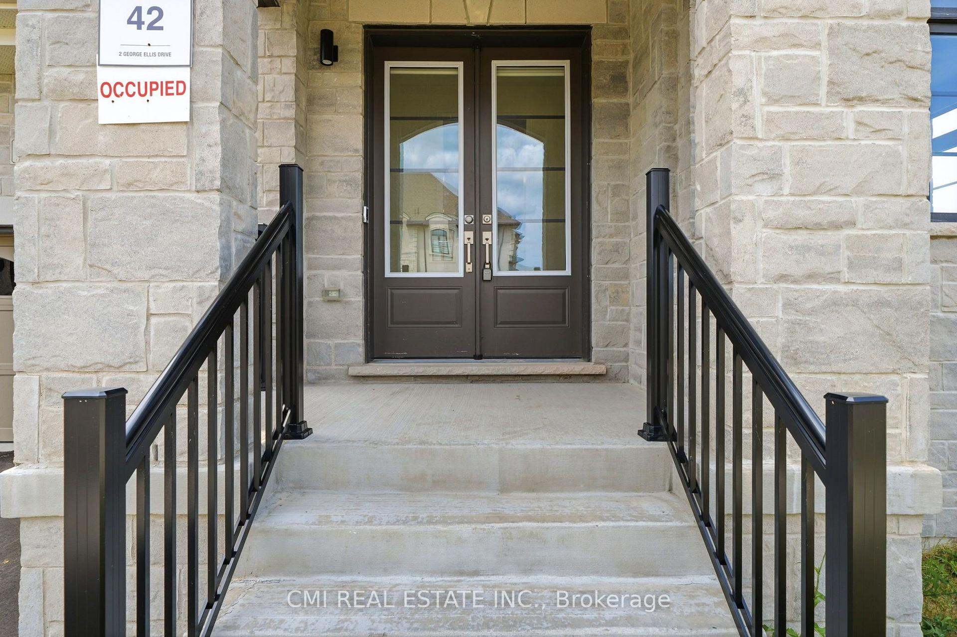 Photo 5 of 2 George Ellis Drive, Georgina, Keswick North — HOMEH