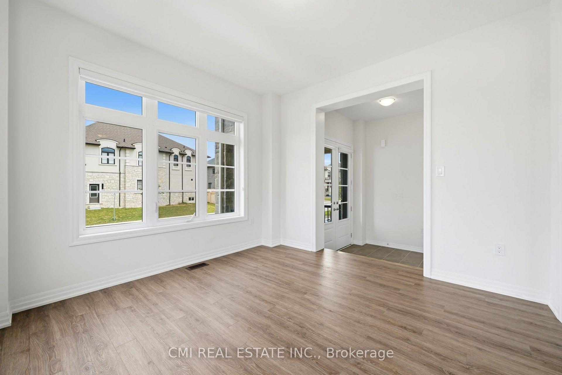 Photo 9 of 2 George Ellis Drive, Georgina, Keswick North — HOMEH