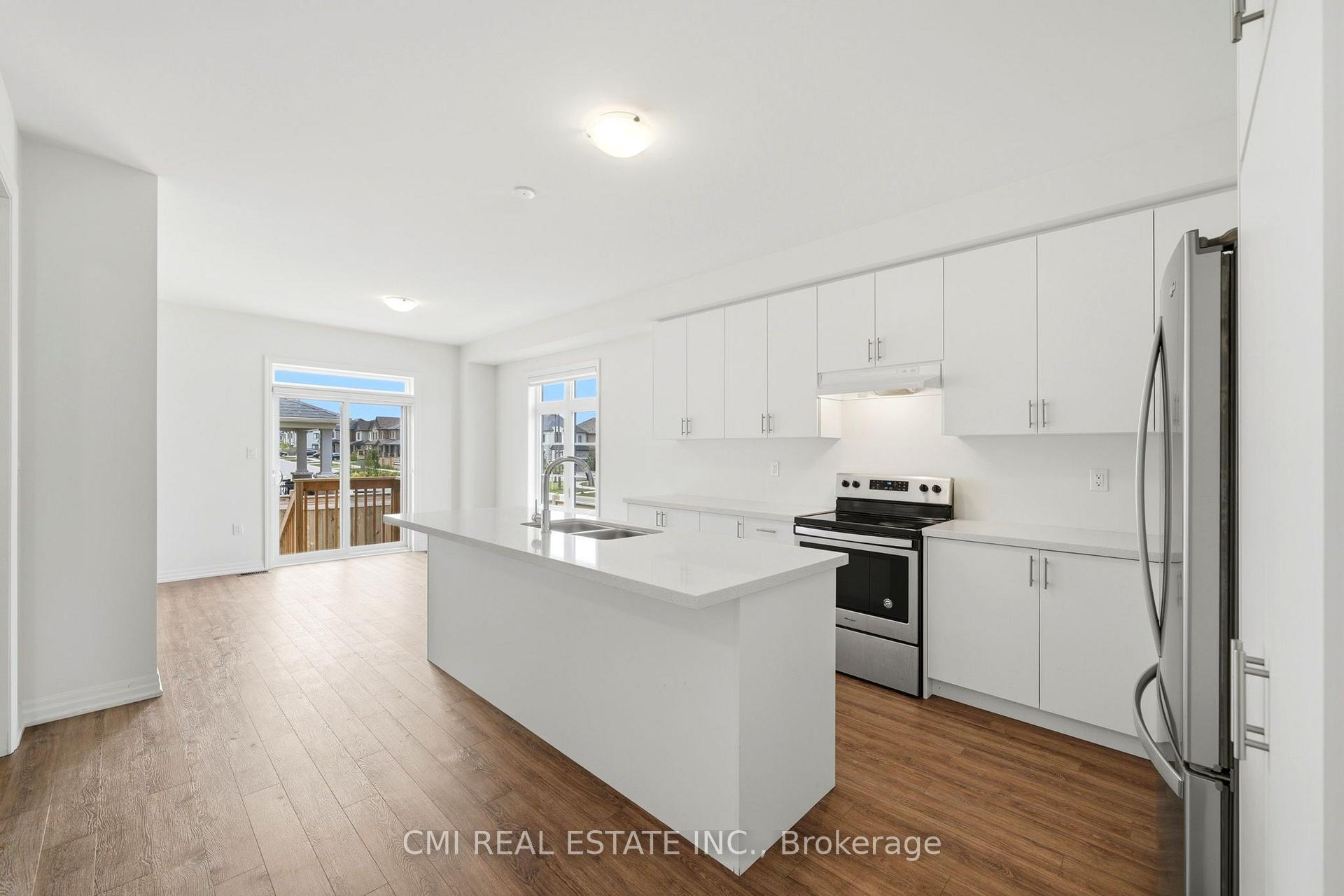Photo 14 of 2 George Ellis Drive, Georgina, Keswick North — HOMEH