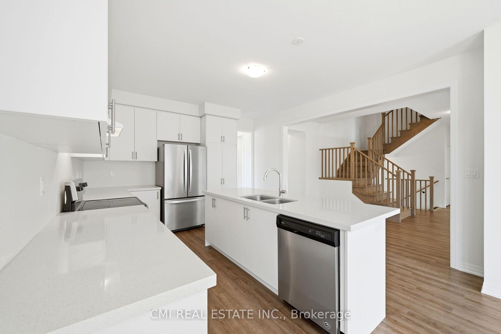 Photo 15 of 2 George Ellis Drive, Georgina, Keswick North — HOMEH
