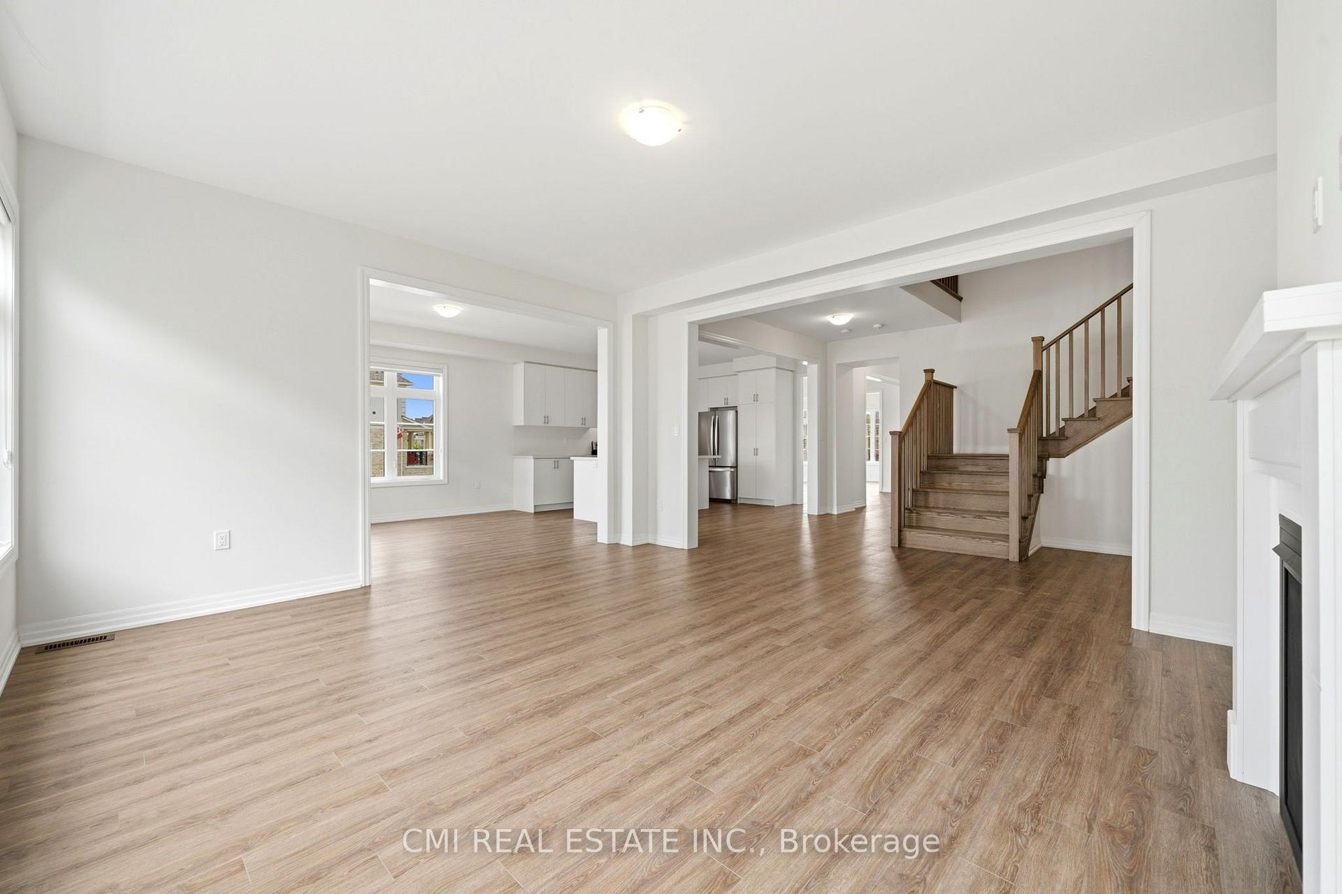 Photo 19 of 2 George Ellis Drive, Georgina, Keswick North — HOMEH