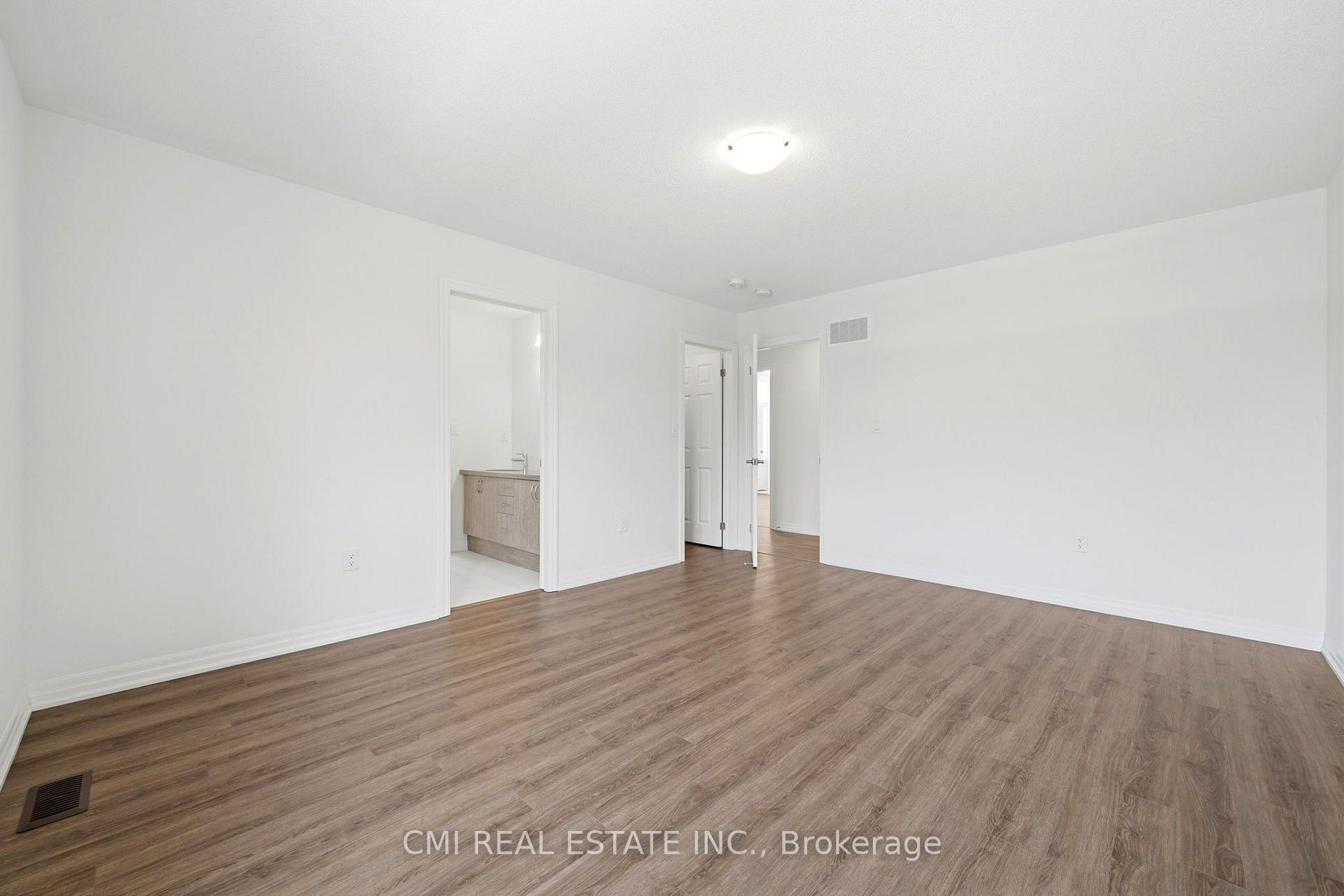 Photo 37 of 2 George Ellis Drive, Georgina, Keswick North — HOMEH