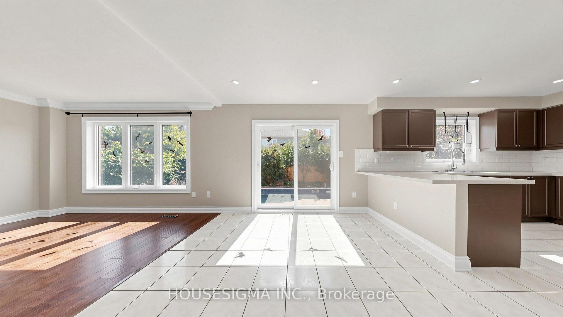 Photo 9 of 32 Willoughby Way, Halton Hills, Georgetown — HOMEH