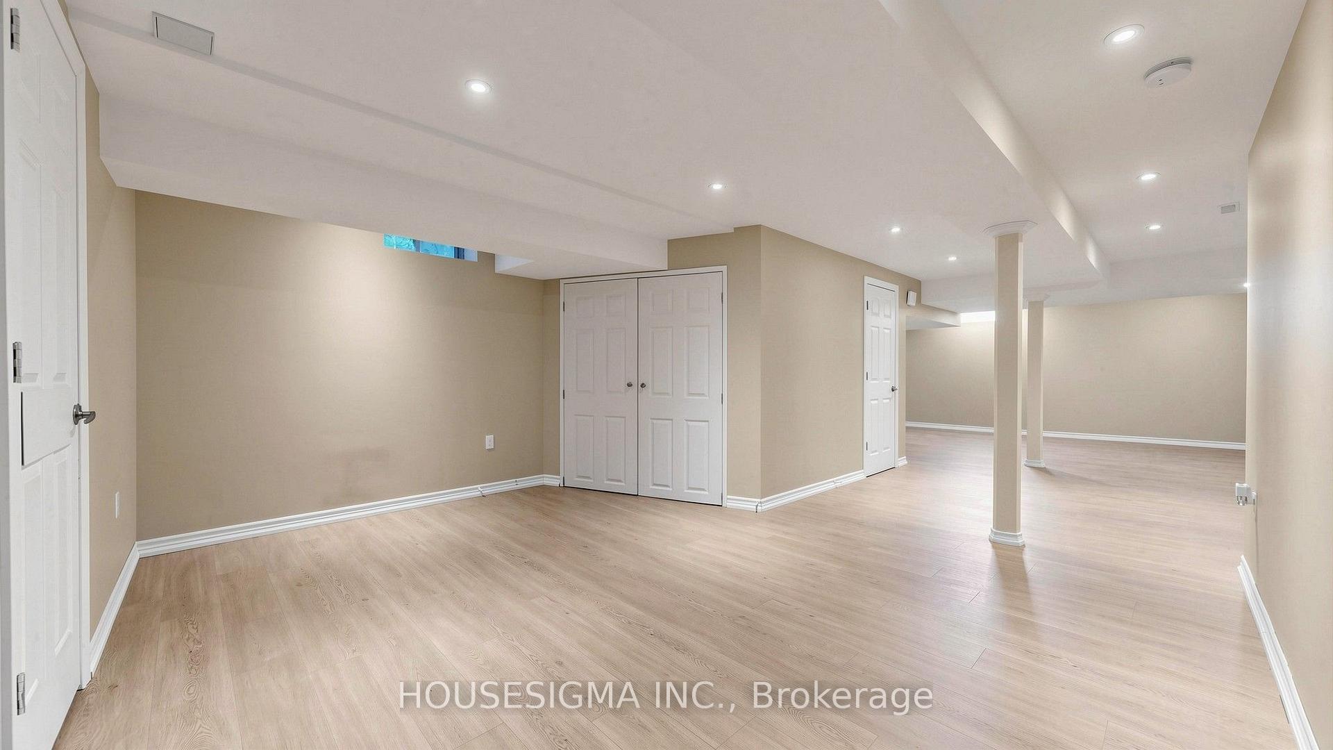 Photo 37 of 32 Willoughby Way, Halton Hills, Georgetown — HOMEH