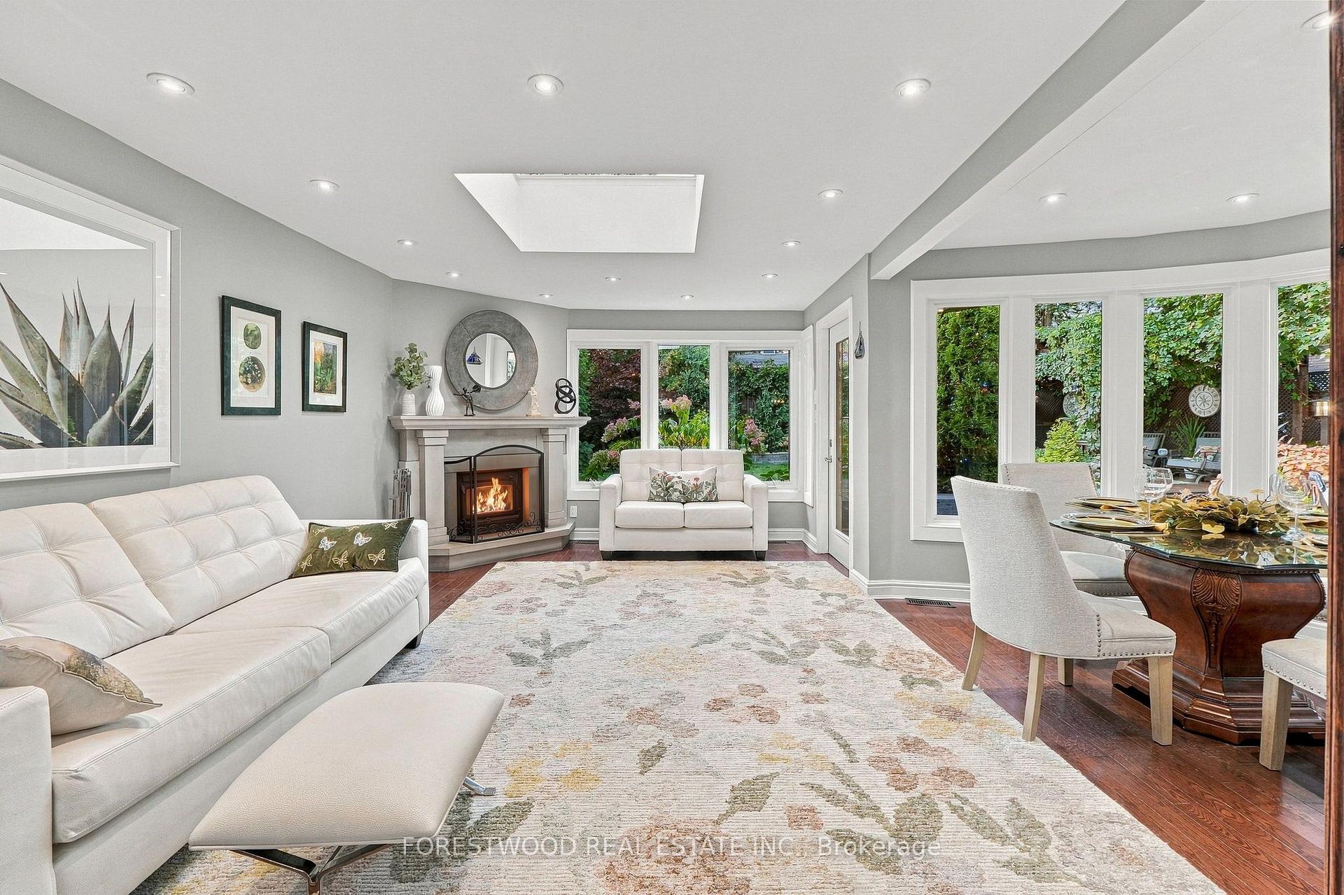 Photo 15 of 1063 Flagship Drive, Mississauga, Applewood — HOMEH