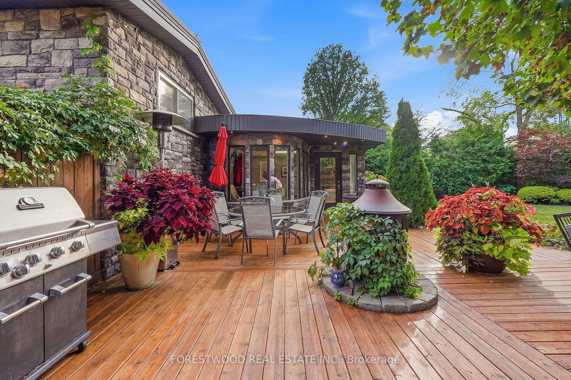 Photo 41 of 1063 Flagship Drive, Mississauga, Applewood — HOMEH
