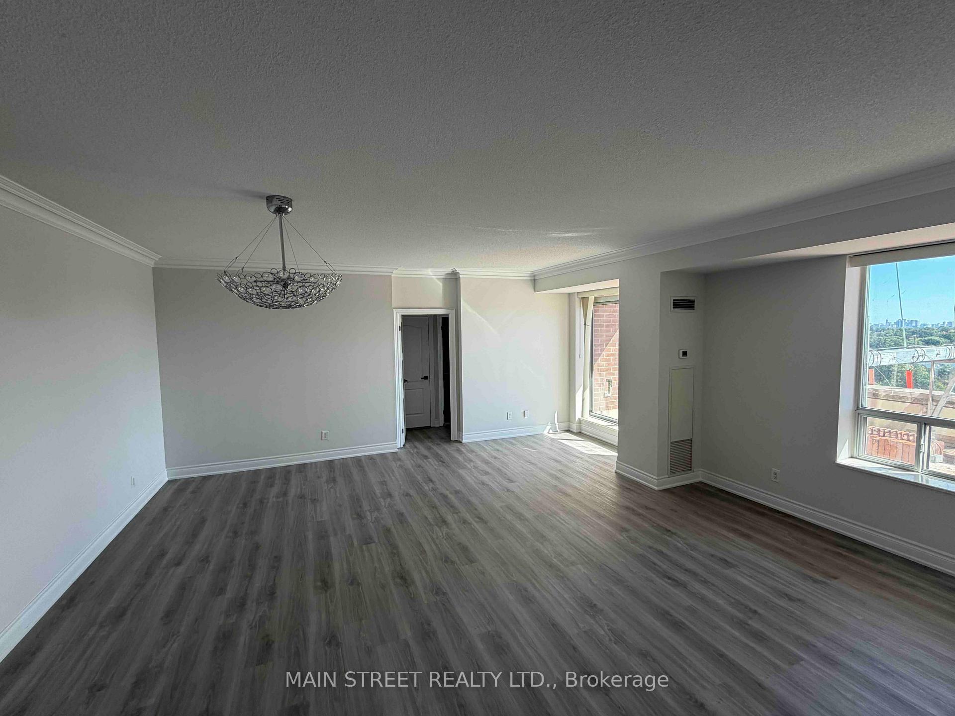 Photo 2 of Unit RG3, 2 Clairtrell Road, North York, Willowdale East — HOMEH