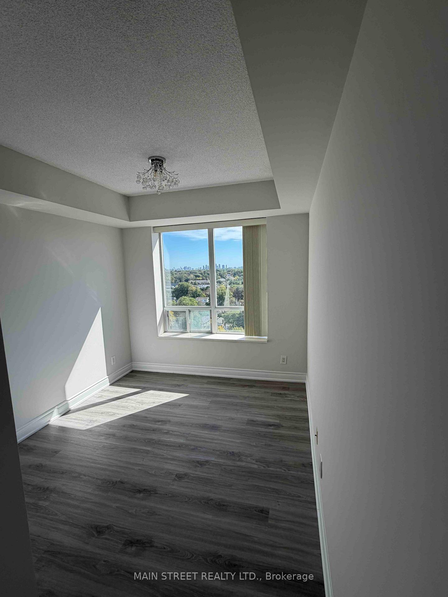 Photo 10 of Unit RG3, 2 Clairtrell Road, North York, Willowdale East — HOMEH