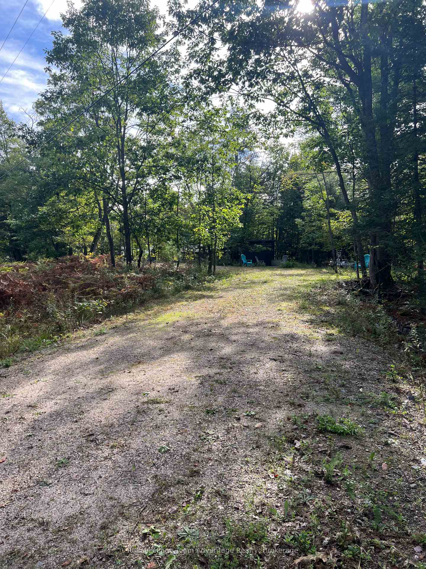 Photo of 69 Carling Bay Road W